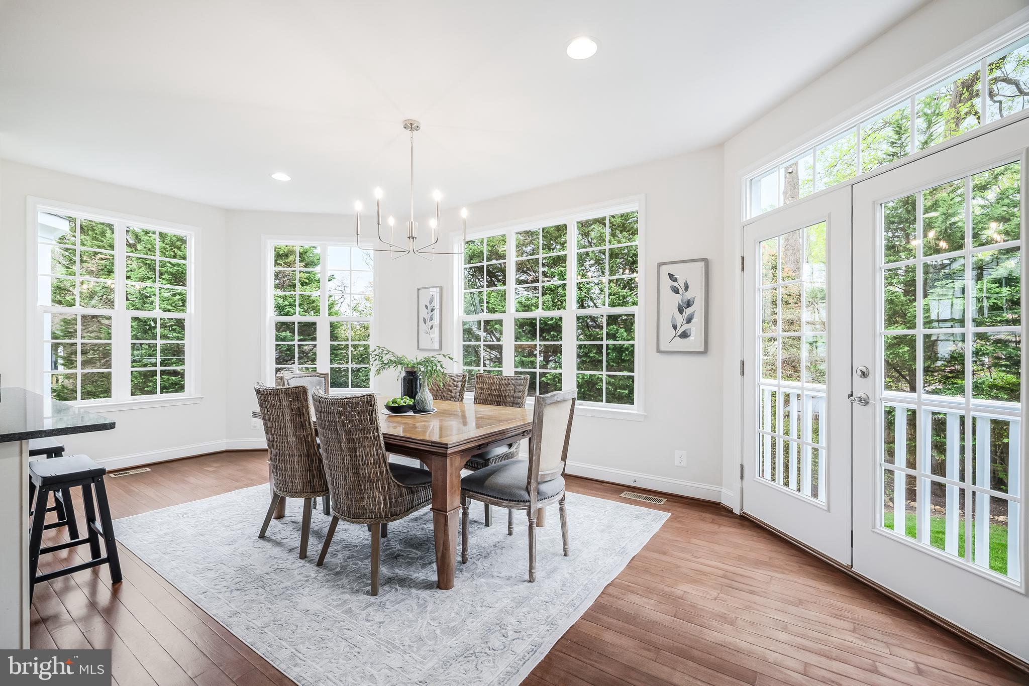 BEACON HILL - Residential