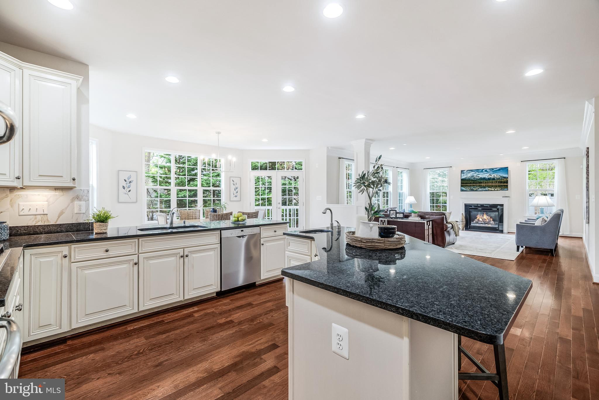 BEACON HILL - Residential