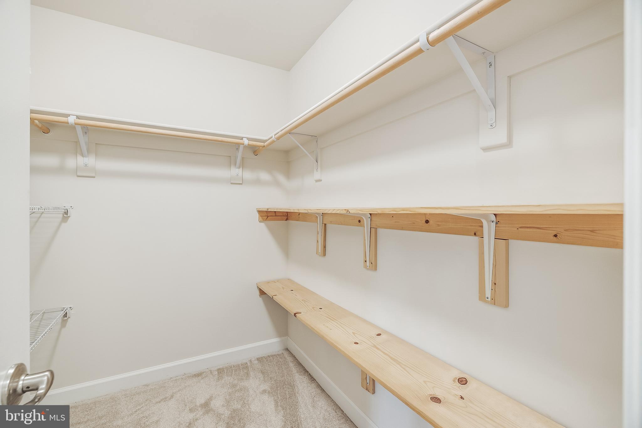 BEACON HILL - Residential