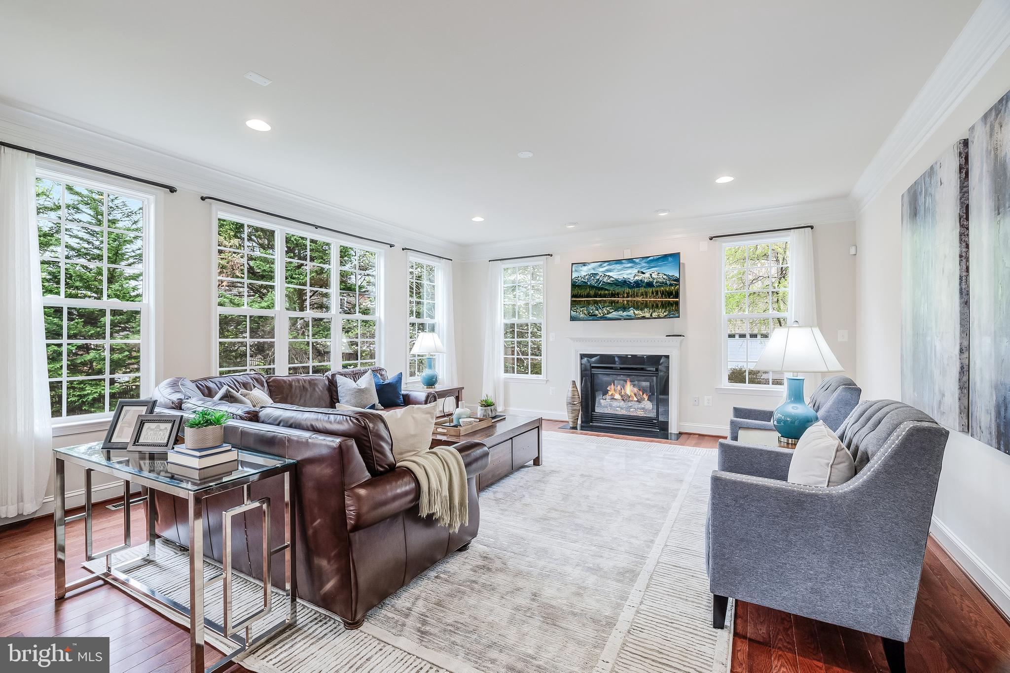 BEACON HILL - Residential