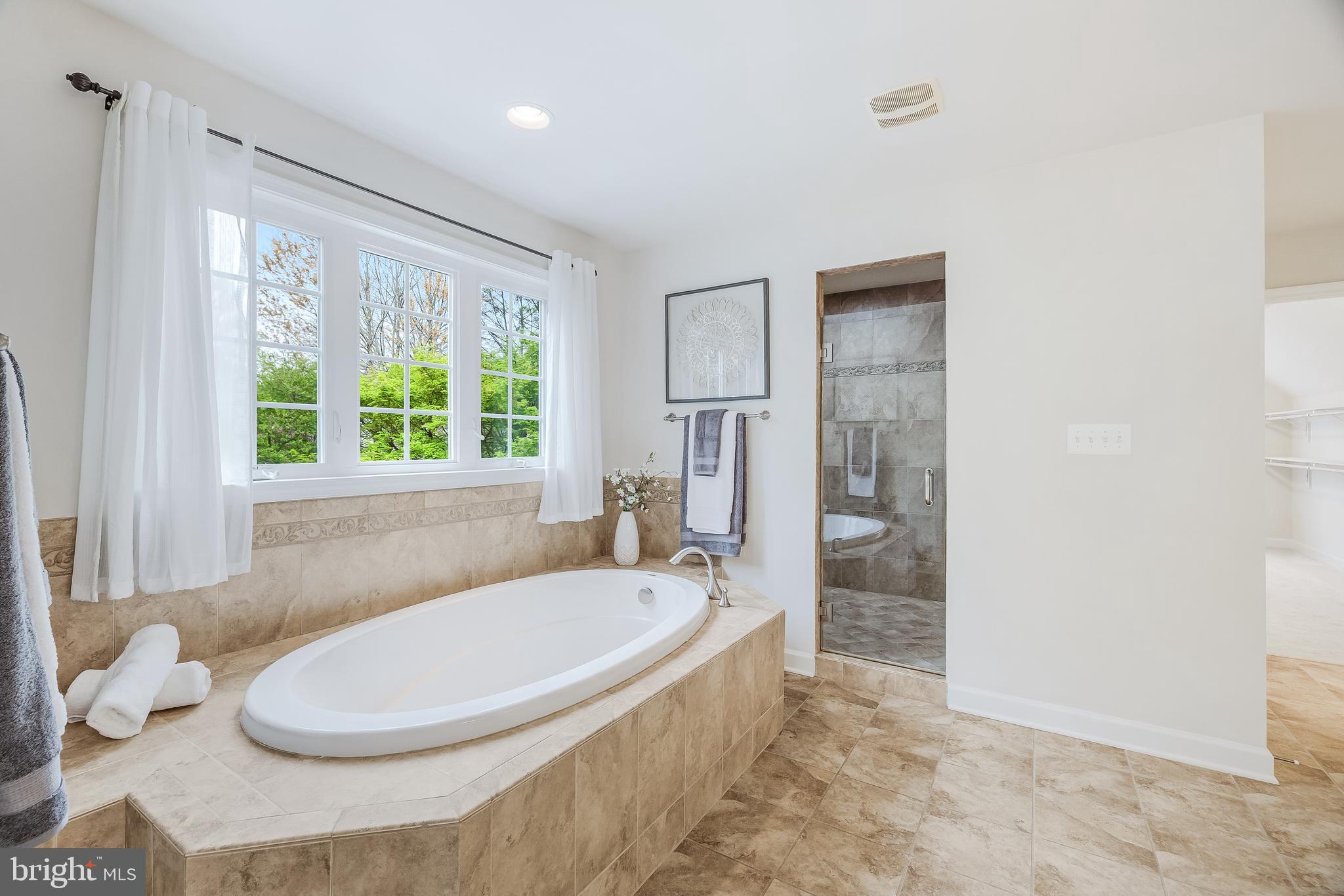 BEACON HILL - Residential