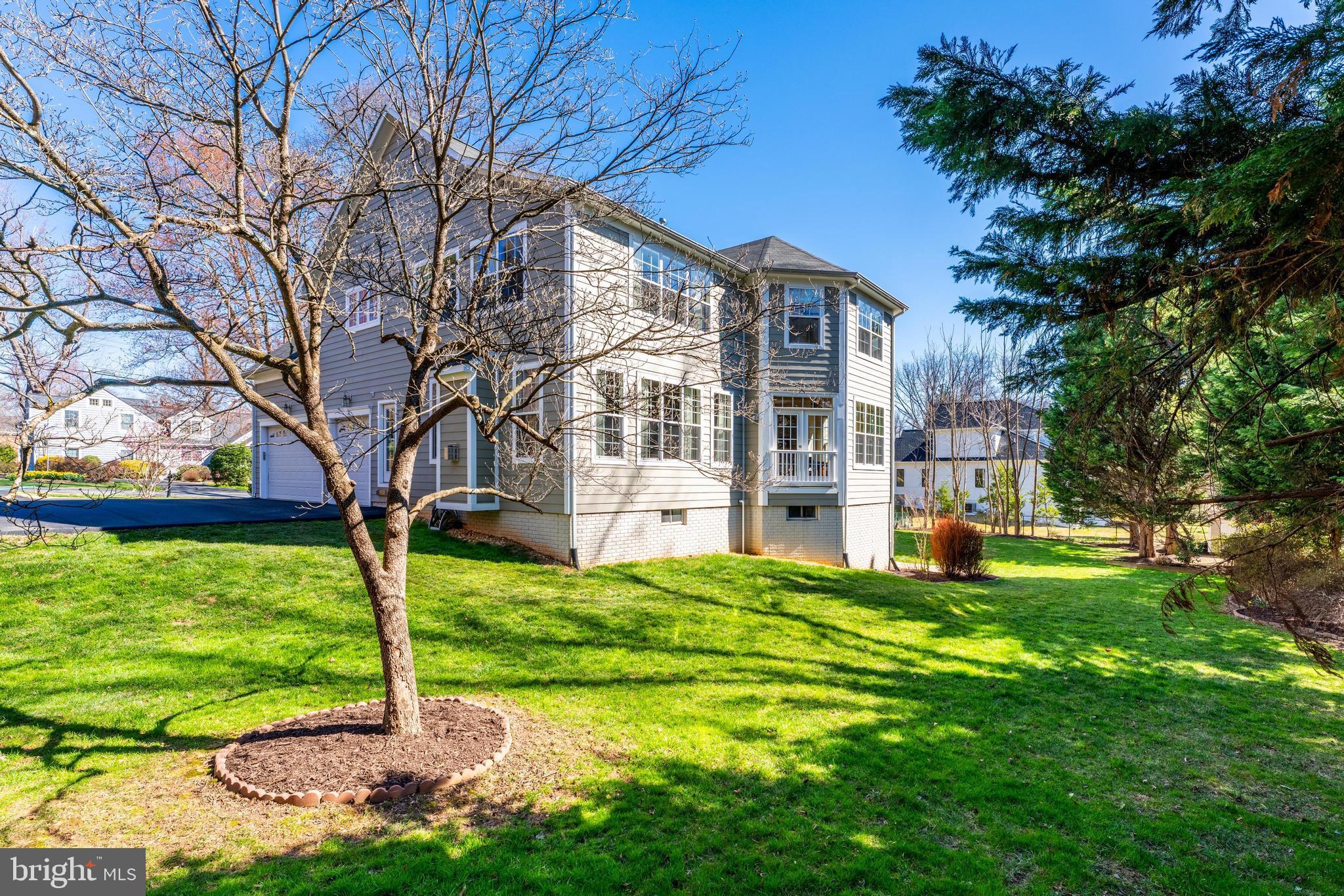 BEACON HILL - Residential