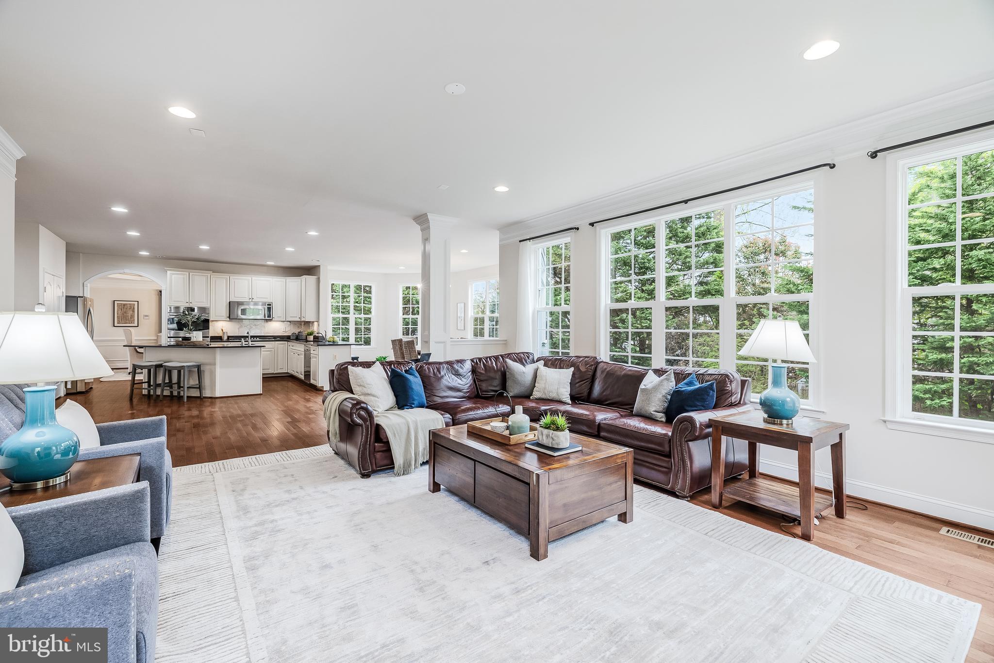 BEACON HILL - Residential