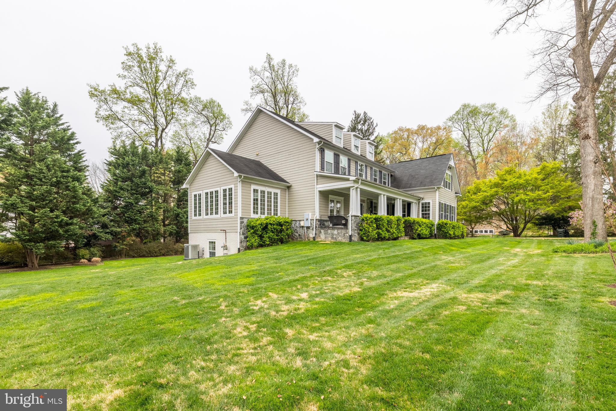 BEACON HILL - Residential