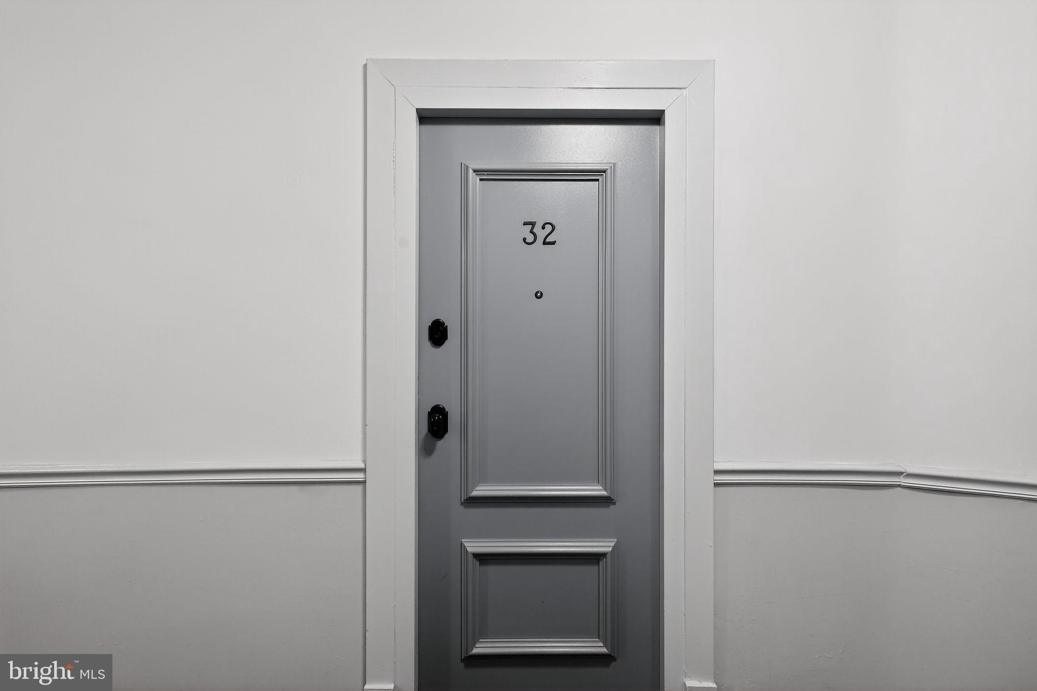 2854 CONNECTICUT AVENUE NW 32