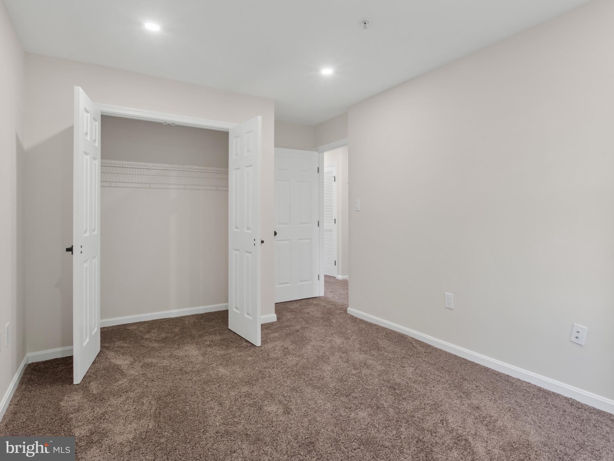 WILKINSON PLAZA - Residential