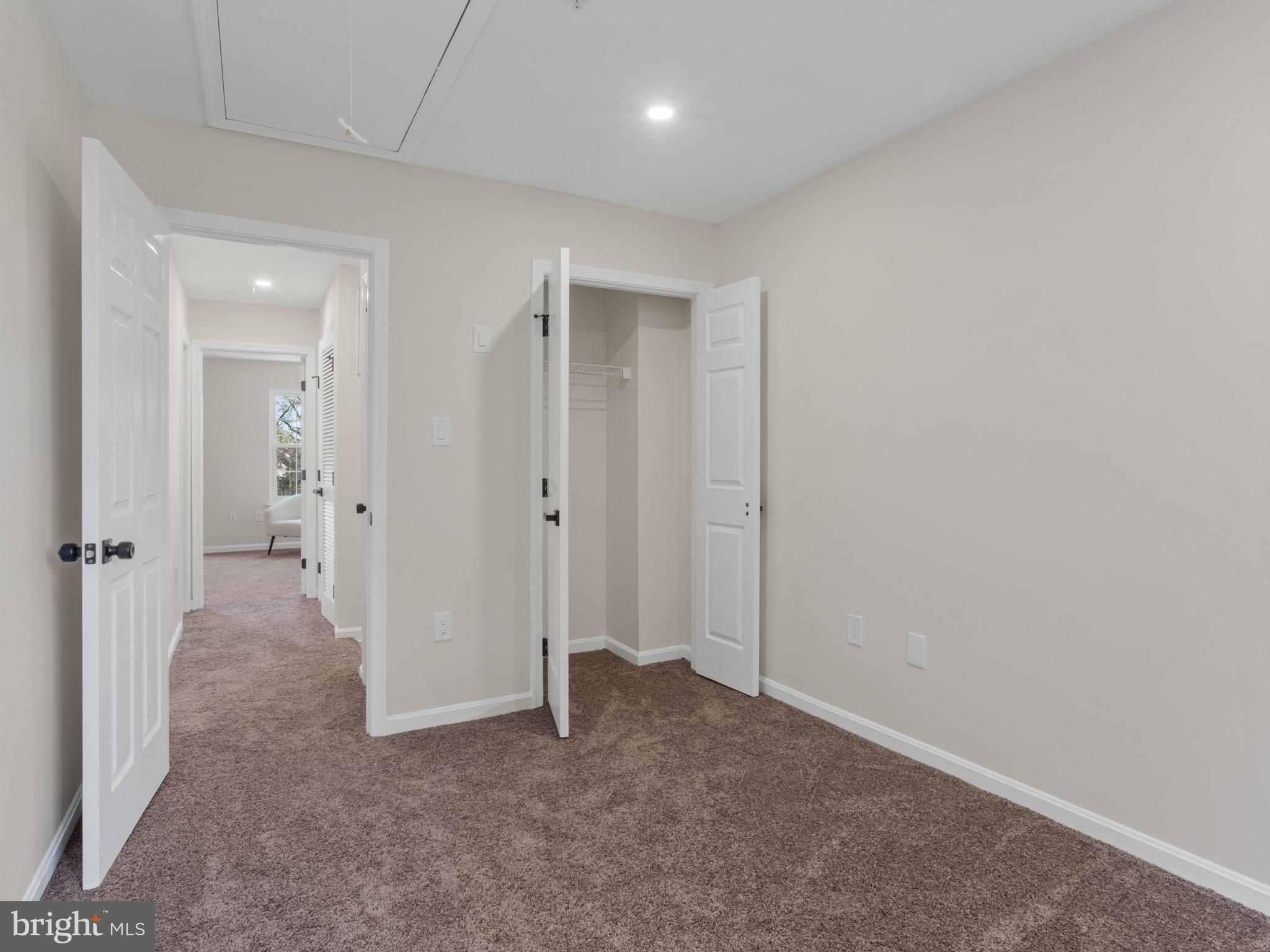 WILKINSON PLAZA - Residential