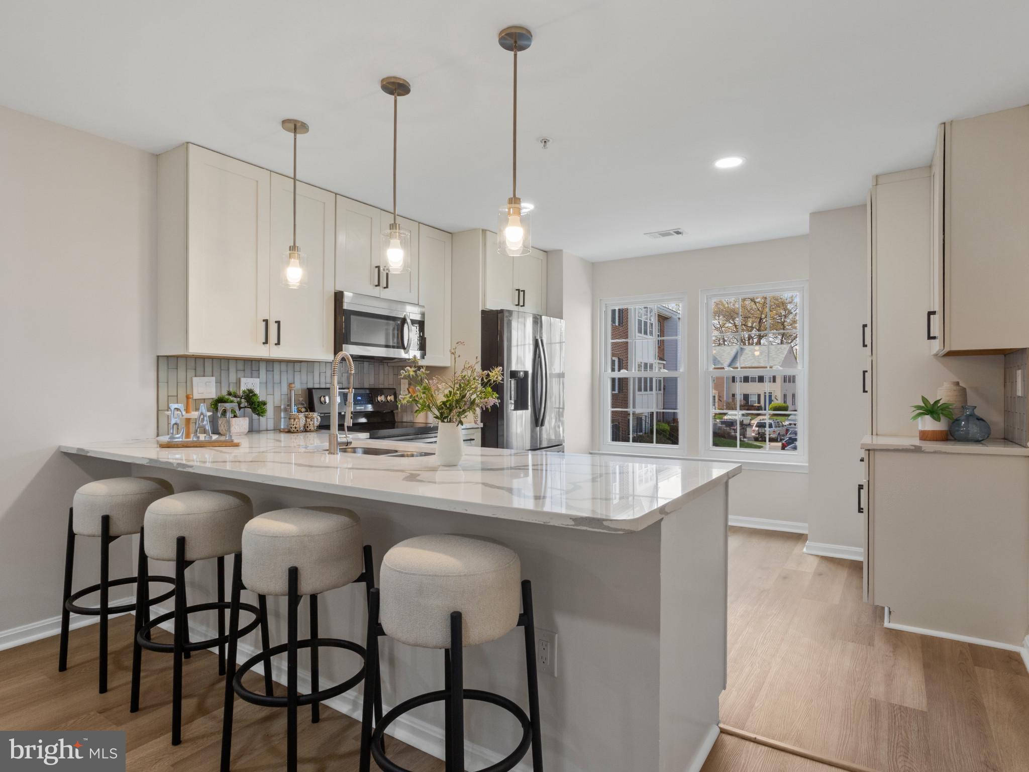 WILKINSON PLAZA - Residential