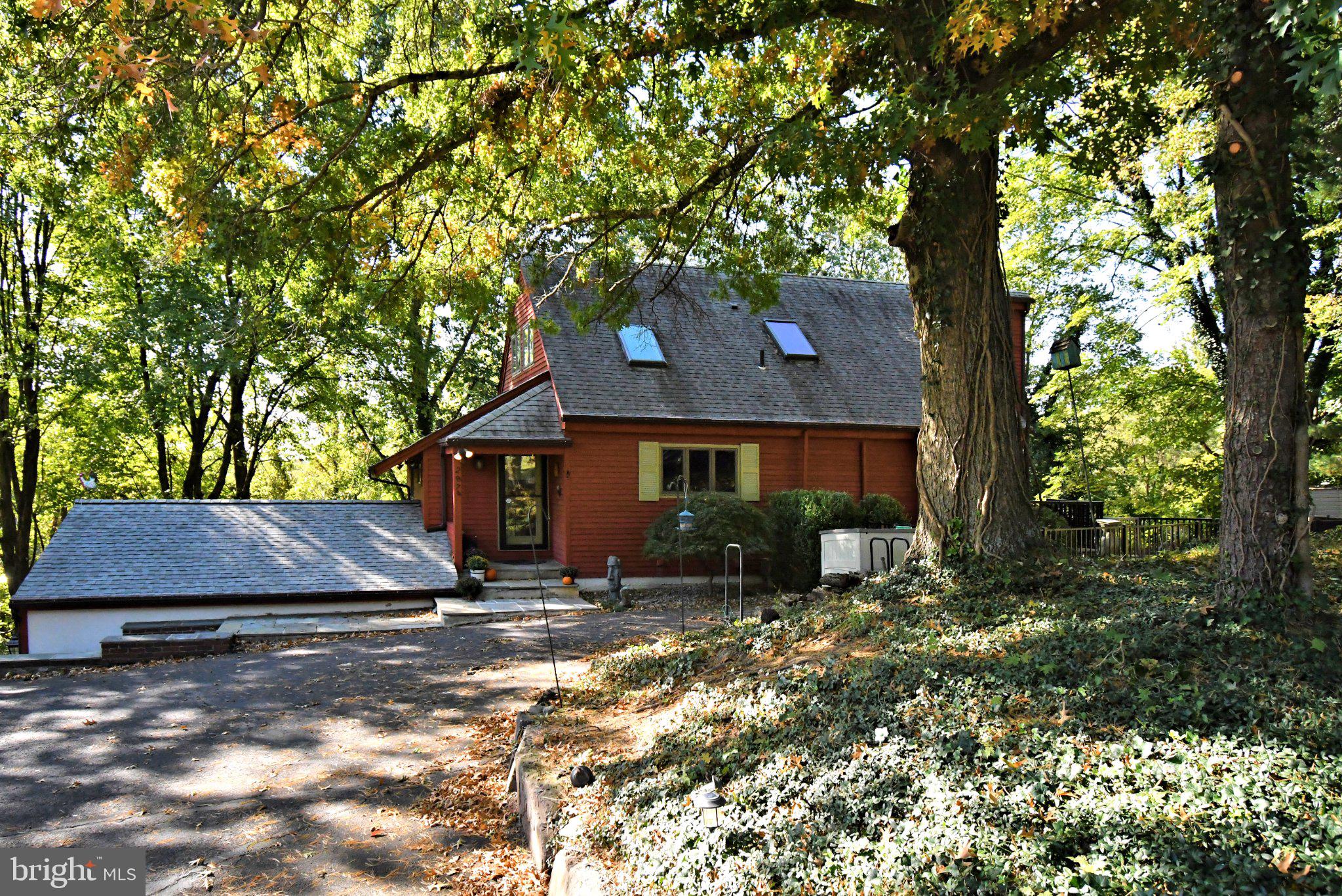 2874 PAPRIKA ROAD