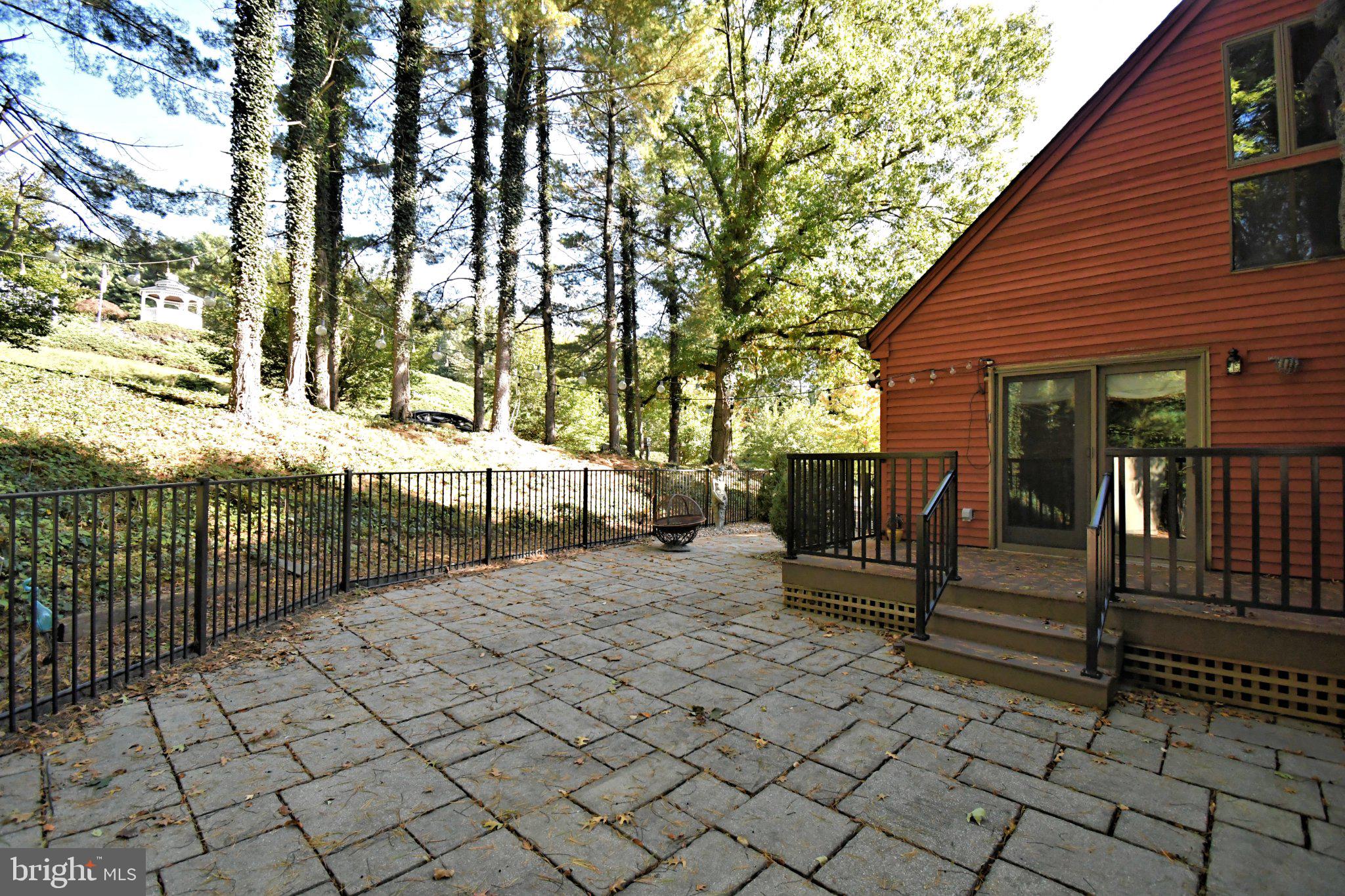 2874 PAPRIKA ROAD