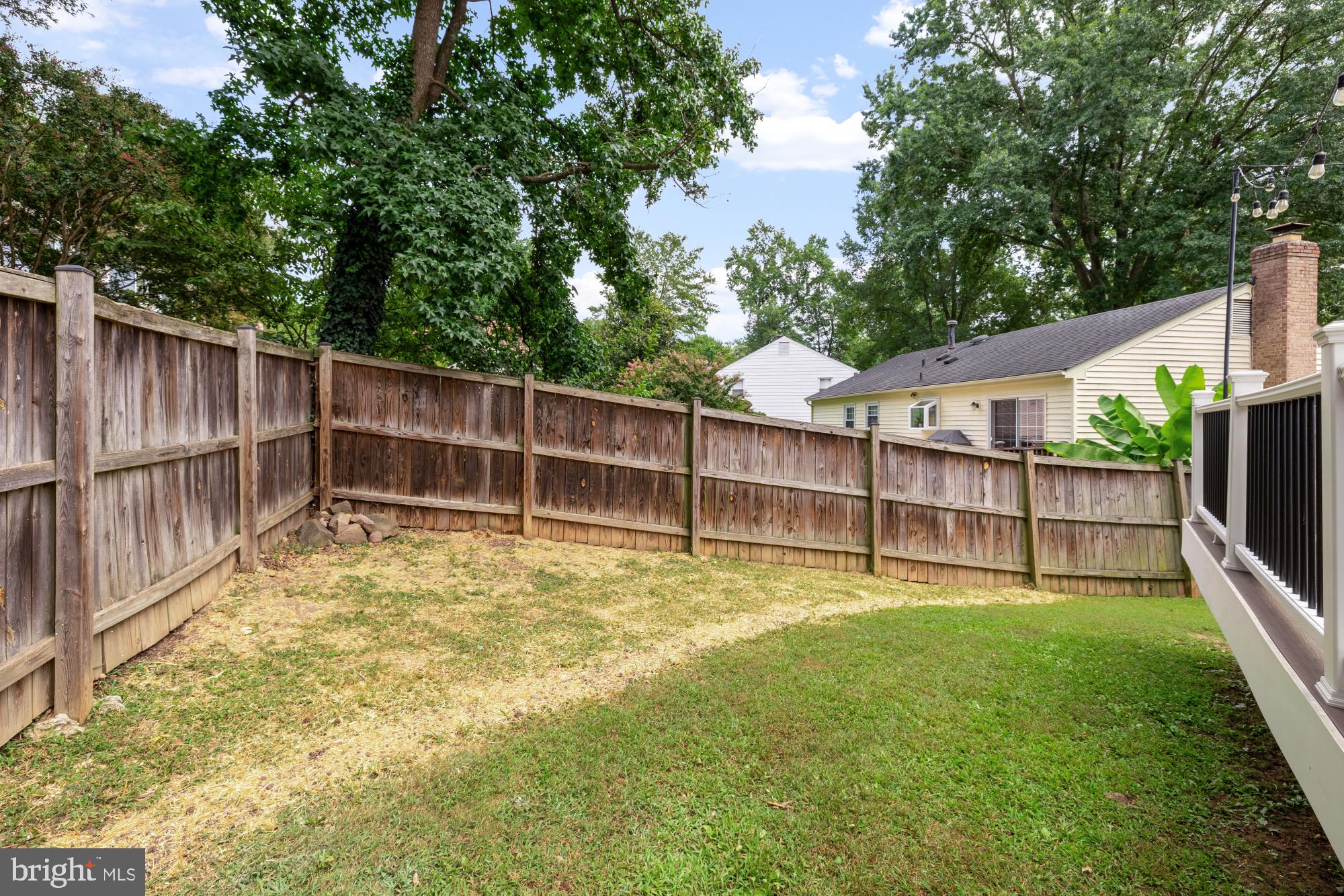 STONEYBROOKE - Residential