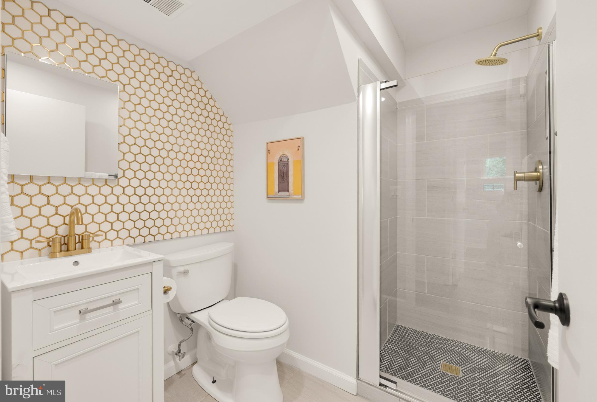 STONEYBROOKE - Residential