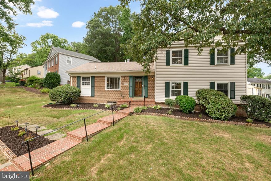 ***OPEN HOUSE Sat Oct 18th 1-3 pm ***  Welcome to Stoneybrooke's Finest -  charming, lovingly updated 4BD/3BA colonial home on a corner lot just a short drive from Old Town, Kingstowne, and I-495.

To your left as you enter is a spacious open kitchen and breakfast nook that makes cooking (and enjoying) meals that much more convenient. The kitchen itself features plenty of counter space, cabinet space, custom pantry, and gleams with stainless-steel appliances. The adjoining dining room is perfect for entertaining, and leads into a delightful front sitting room that looks out onto a spacious new huge back deck. 

Upstairs are three bedrooms and two bathrooms, while the finished basement level hosts a gorgeous recreation room complete with built-in shelves and a brick fireplace just waiting for chilly winter nights. There’s also an additional bedroom, full bathroom, and a second rec room space. For outdoor relaxation, look no further than the leafy, fenced-in backyard.

What adds to the charm of 6825 Stonebrook Lane is its proximity to everything that delightful Alexandria has to offer: shopping, dining, entertainment, and so much more. So whether you want neighborhood peace or city bustle, this home is the perfect opportunity to have both—whenever you wish. 

•