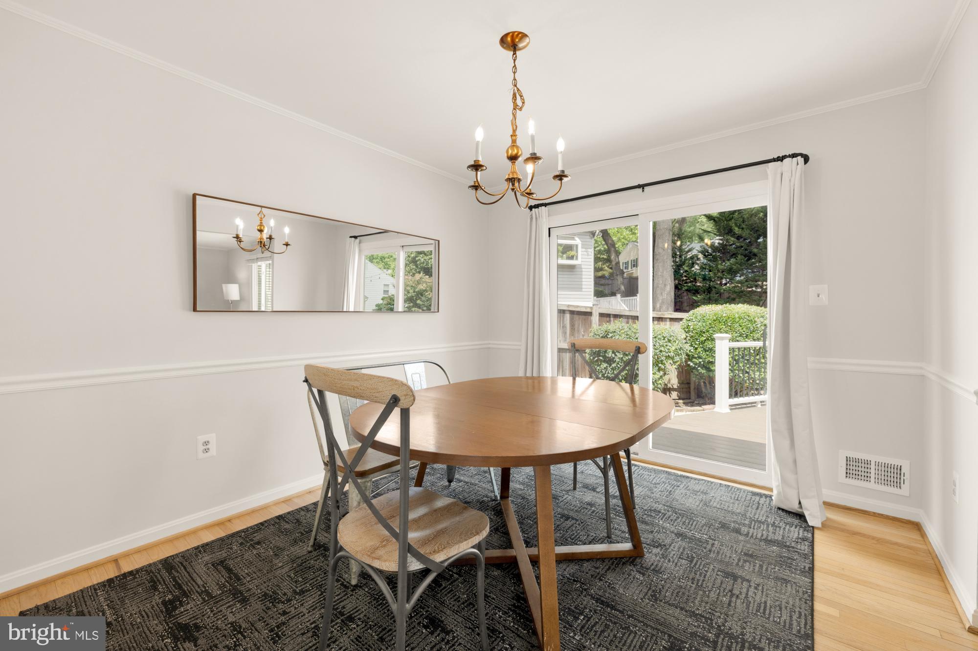 STONEYBROOKE - Residential