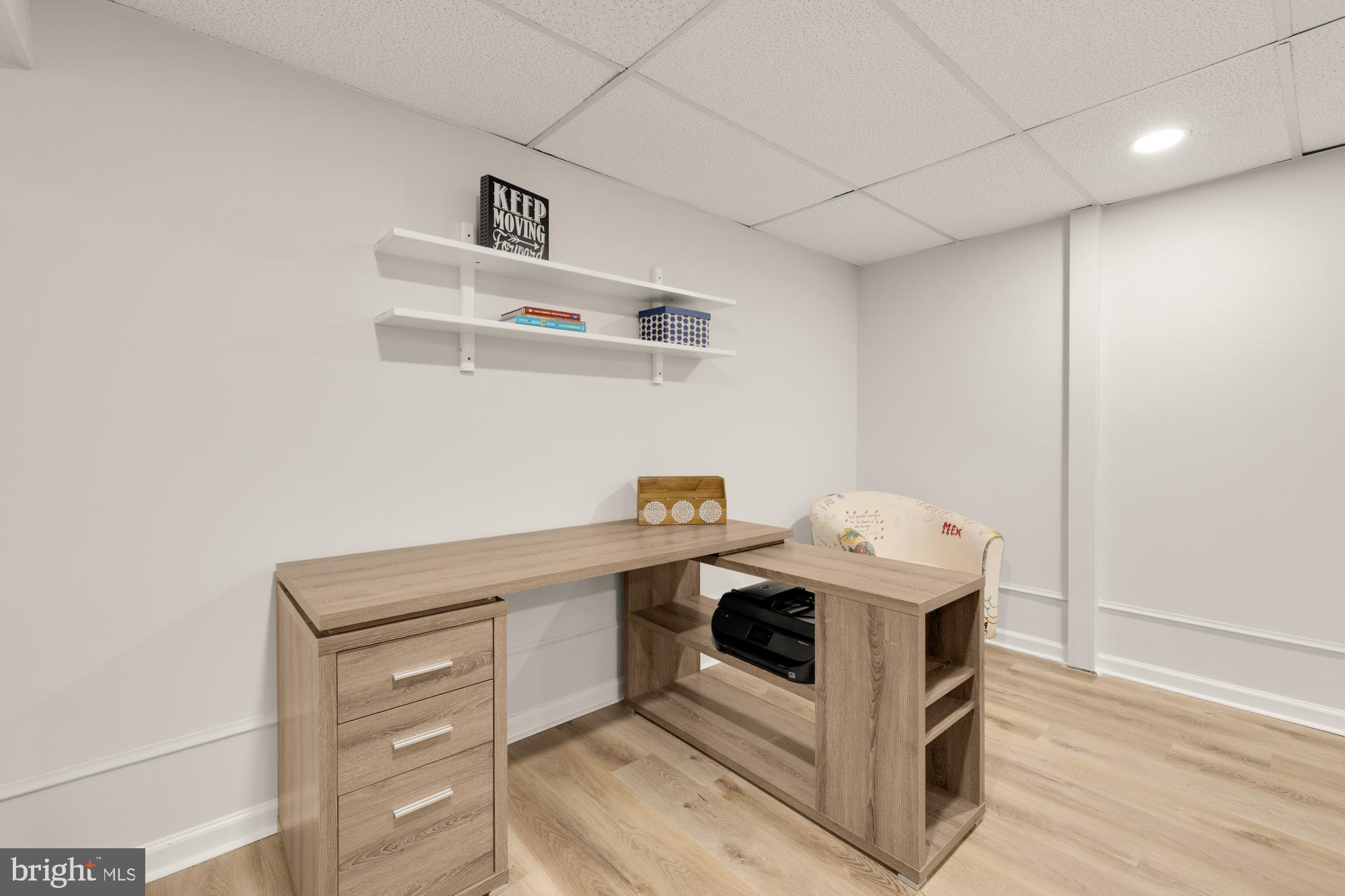 STONEYBROOKE - Residential