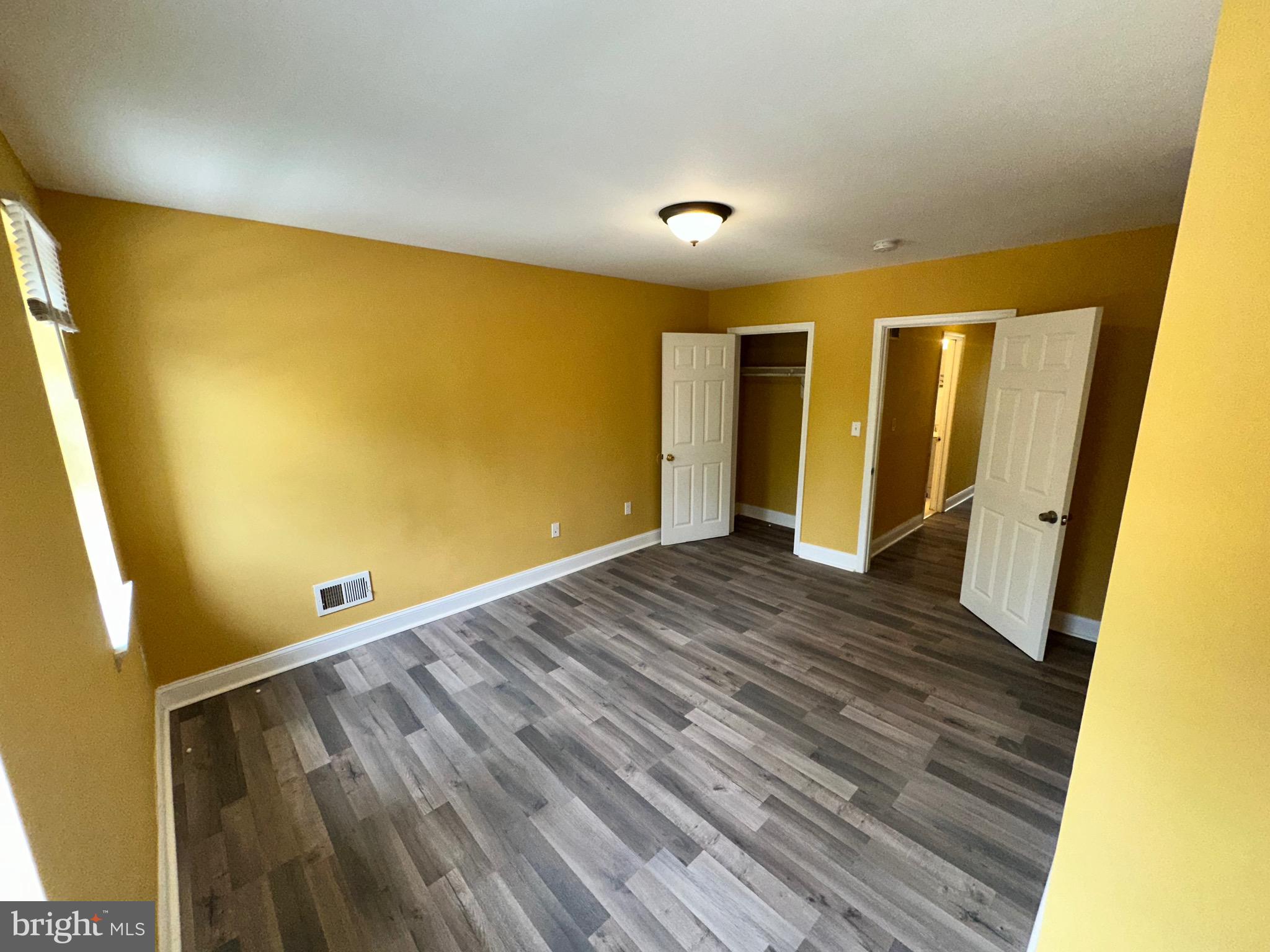 HARWOOD - Residential