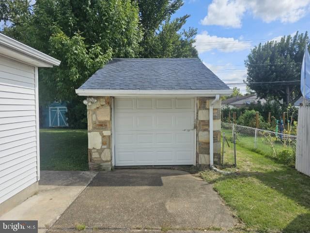 1353 THOMSON ROAD
