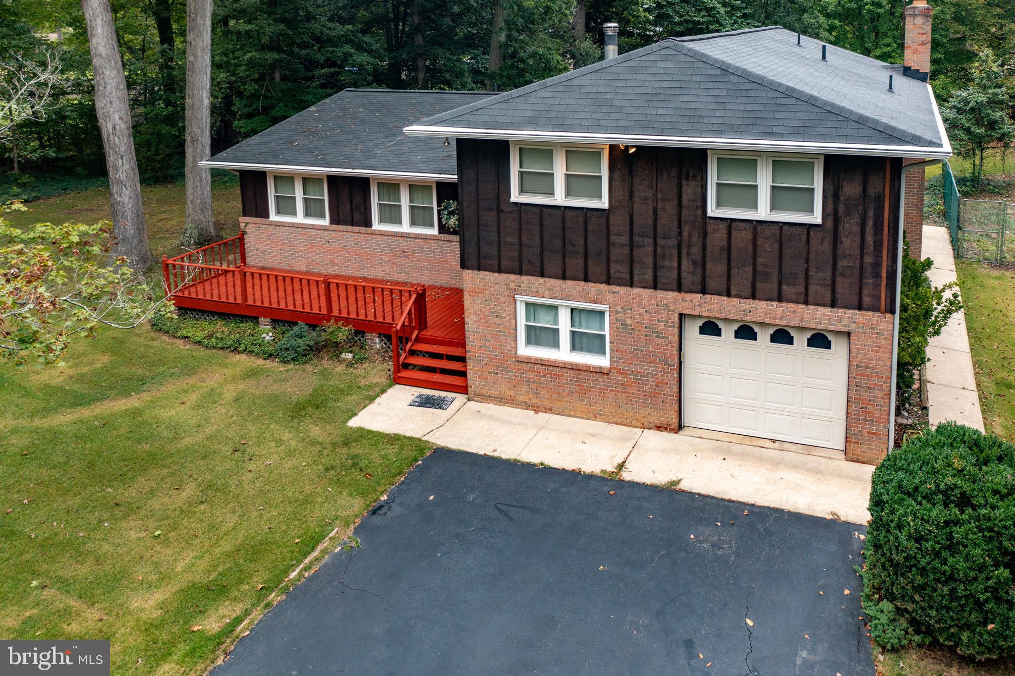 LAUREL ACRES SUB - Residential