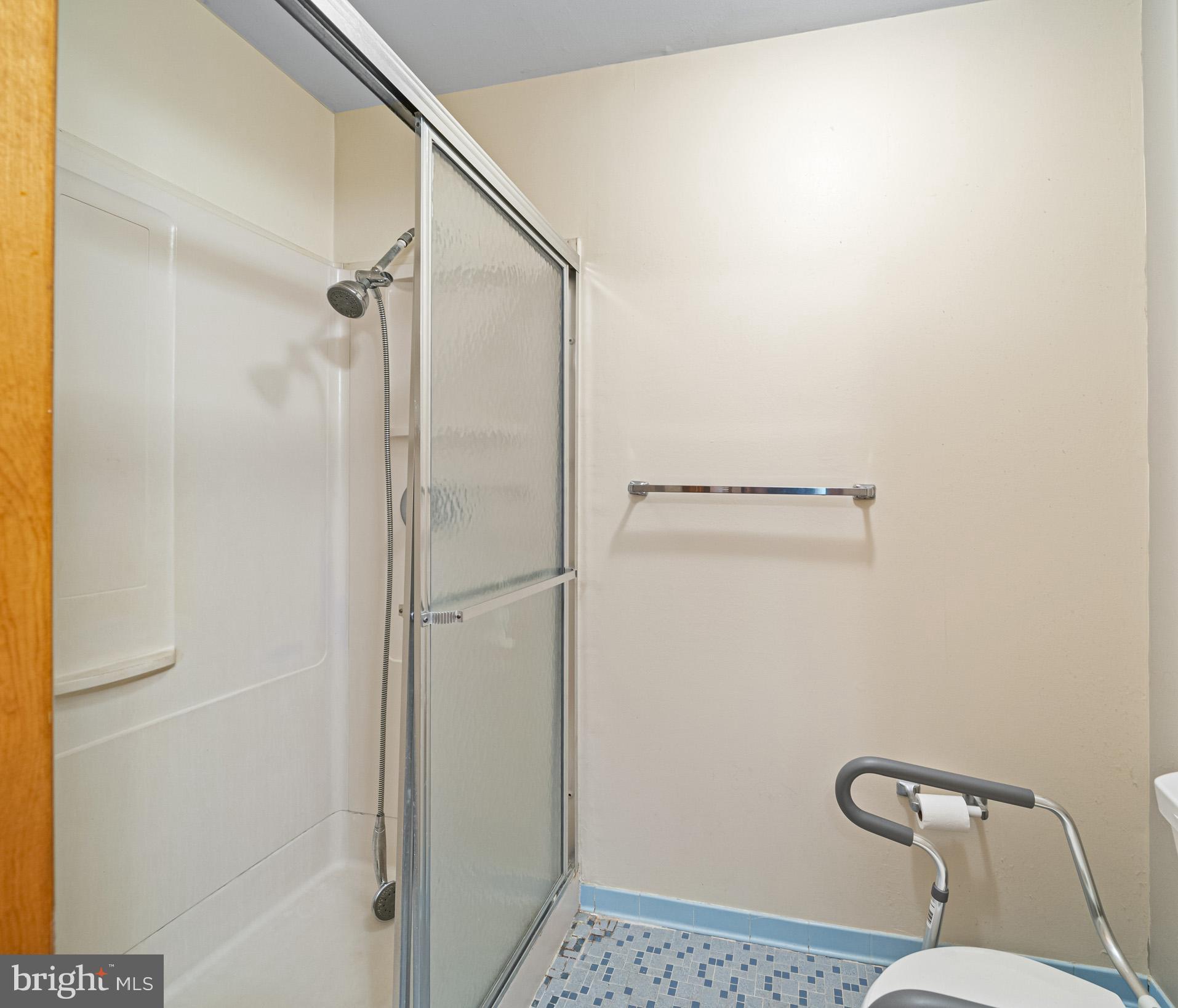 LAUREL ACRES SUB - Residential