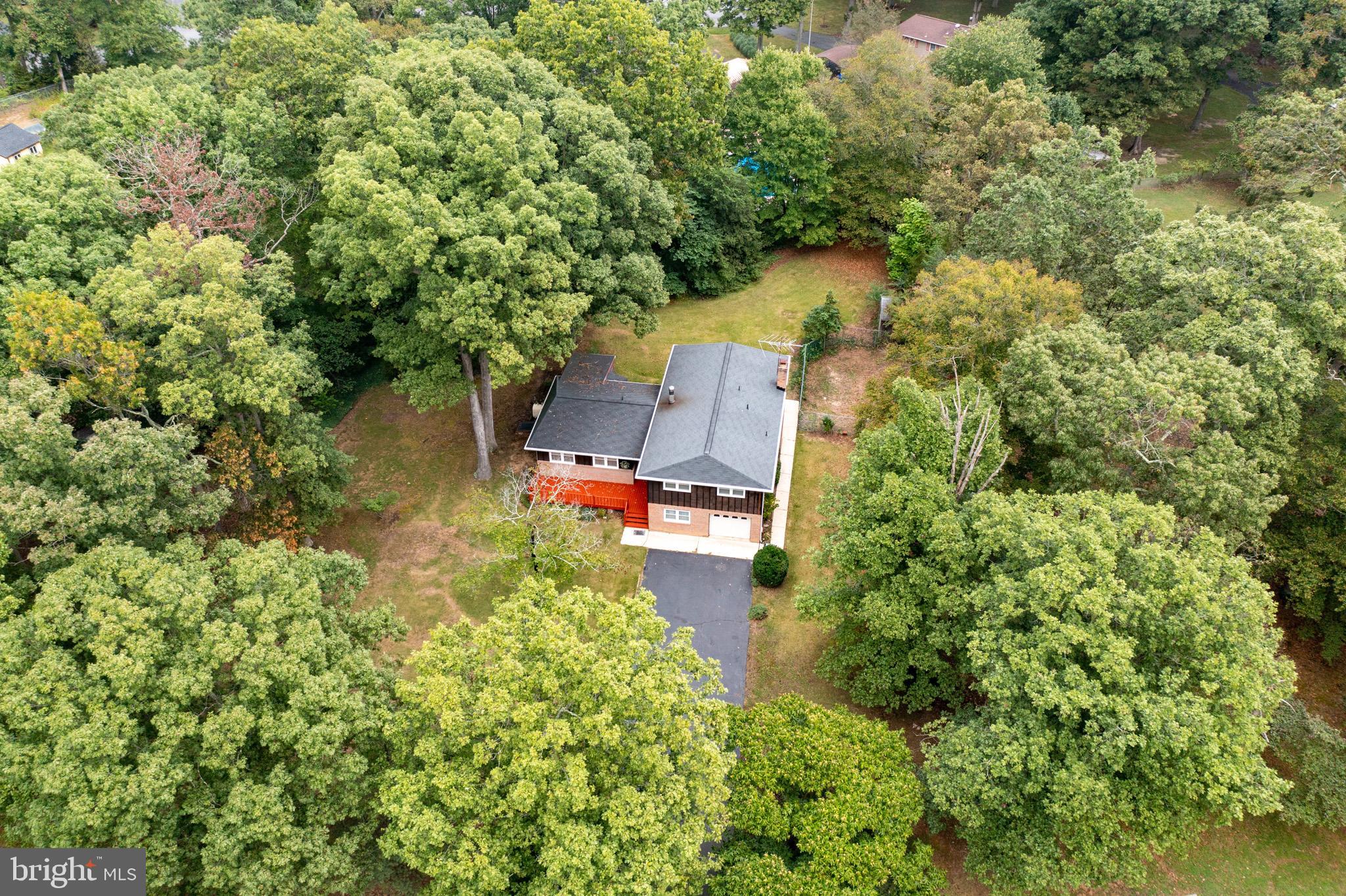 LAUREL ACRES SUB - Residential