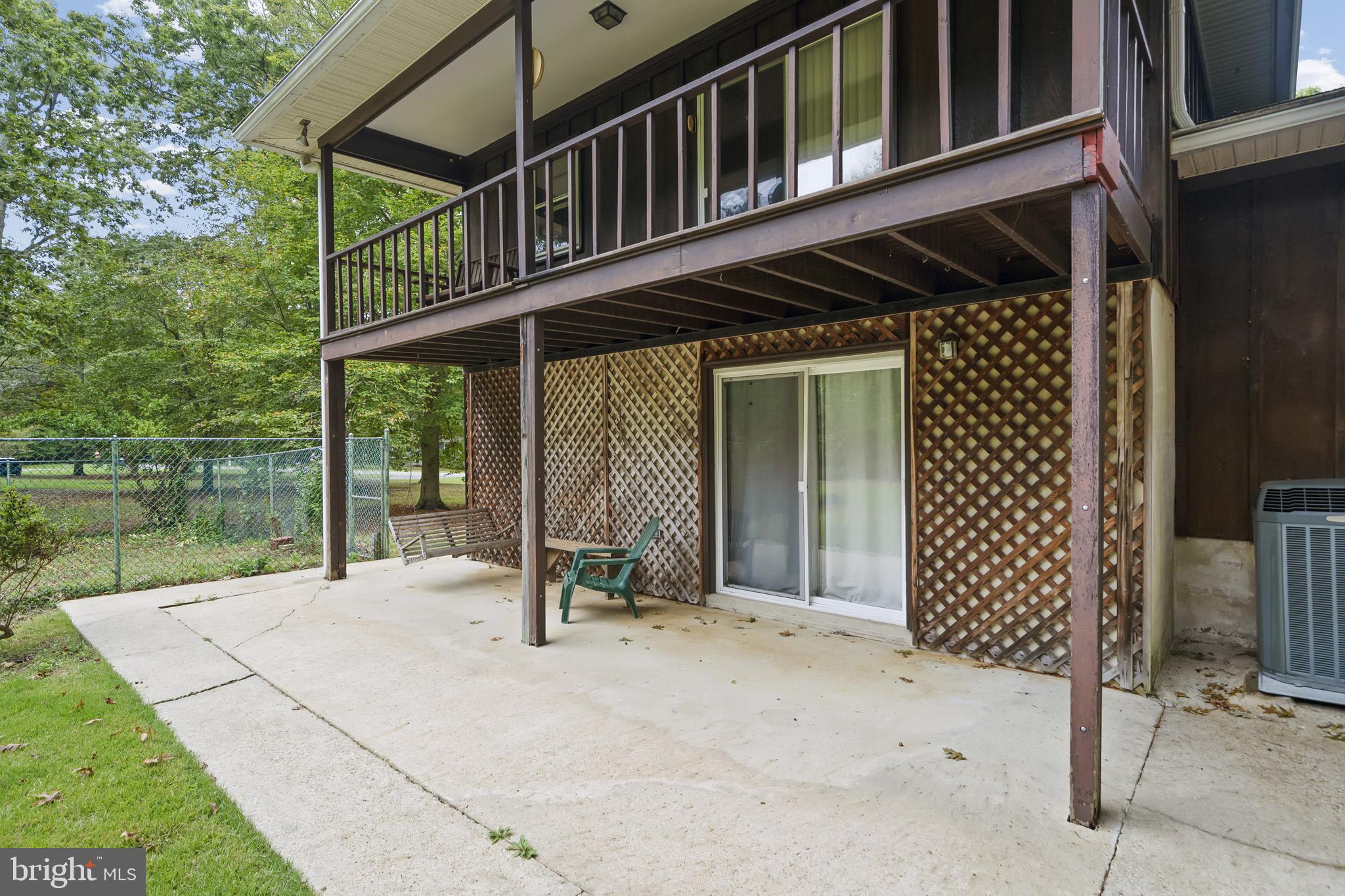 LAUREL ACRES SUB - Residential