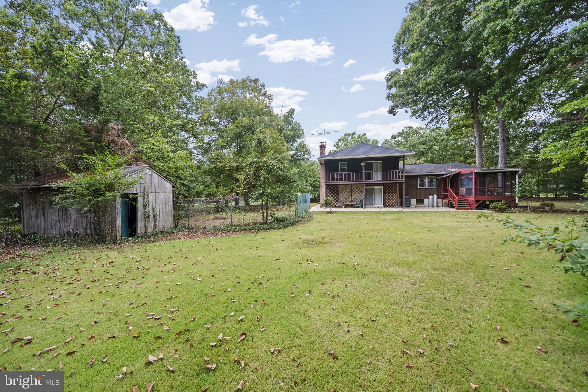 LAUREL ACRES SUB - Residential