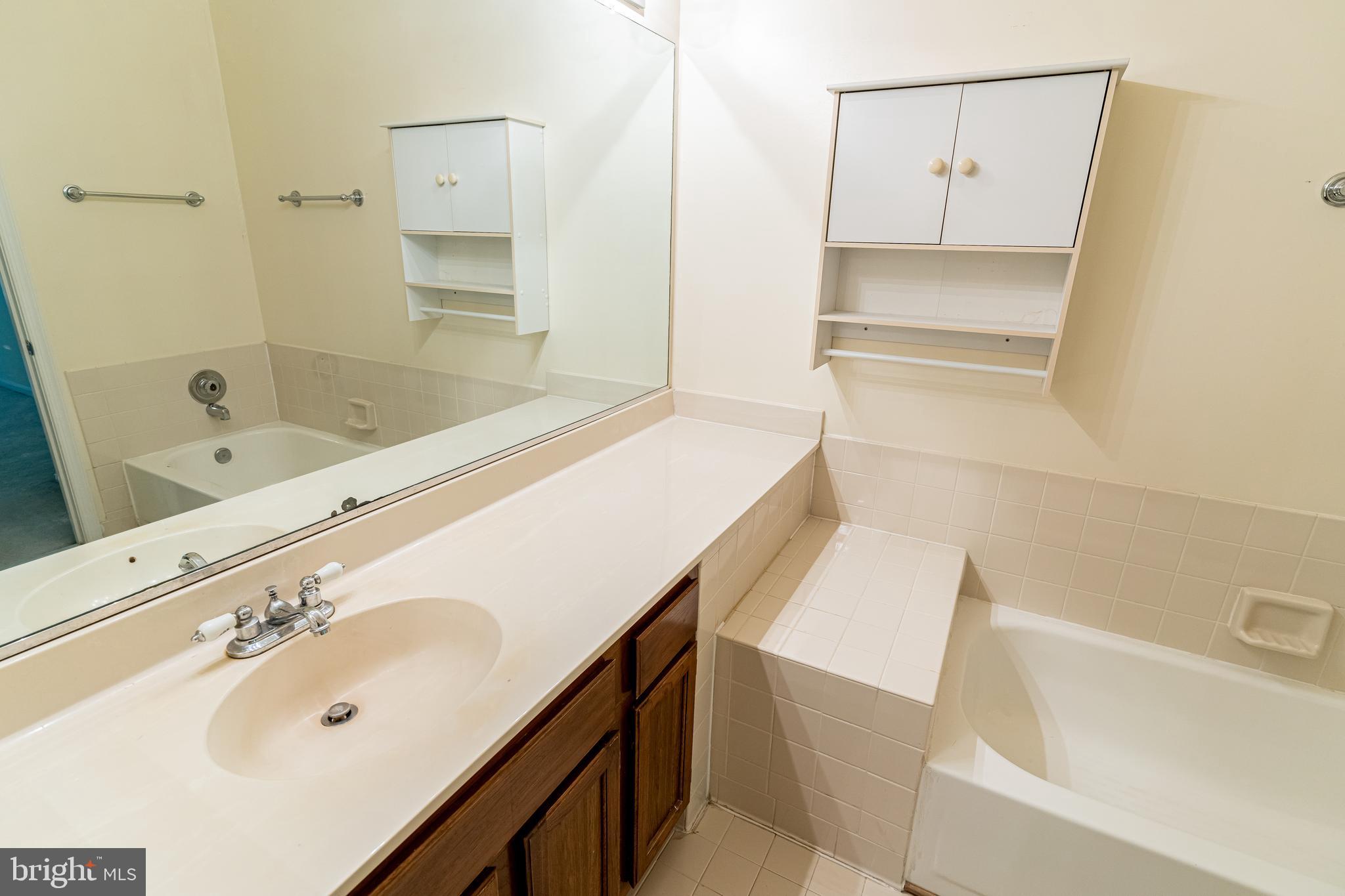 DOMINION - Residential Lease