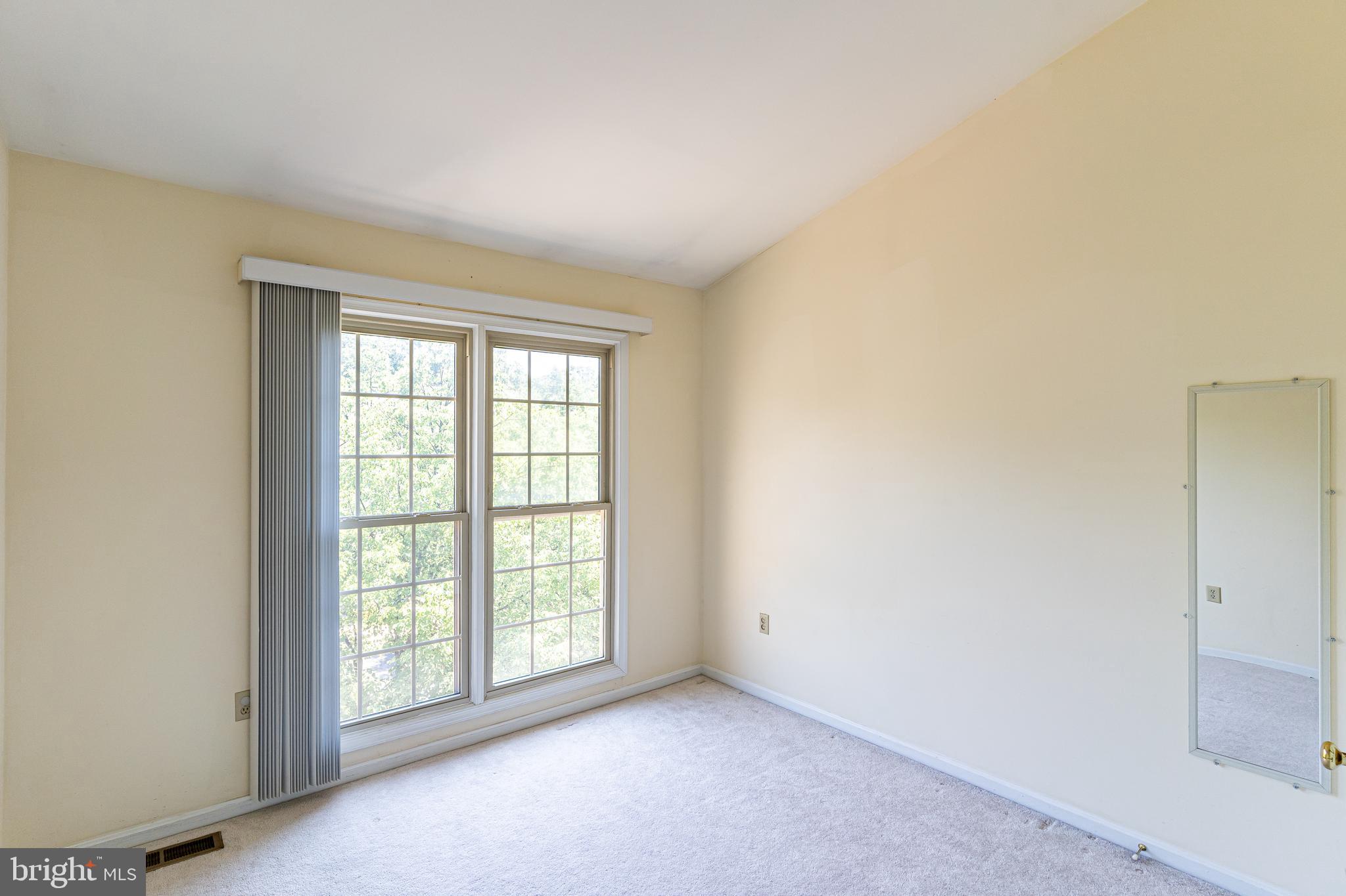 DOMINION - Residential Lease