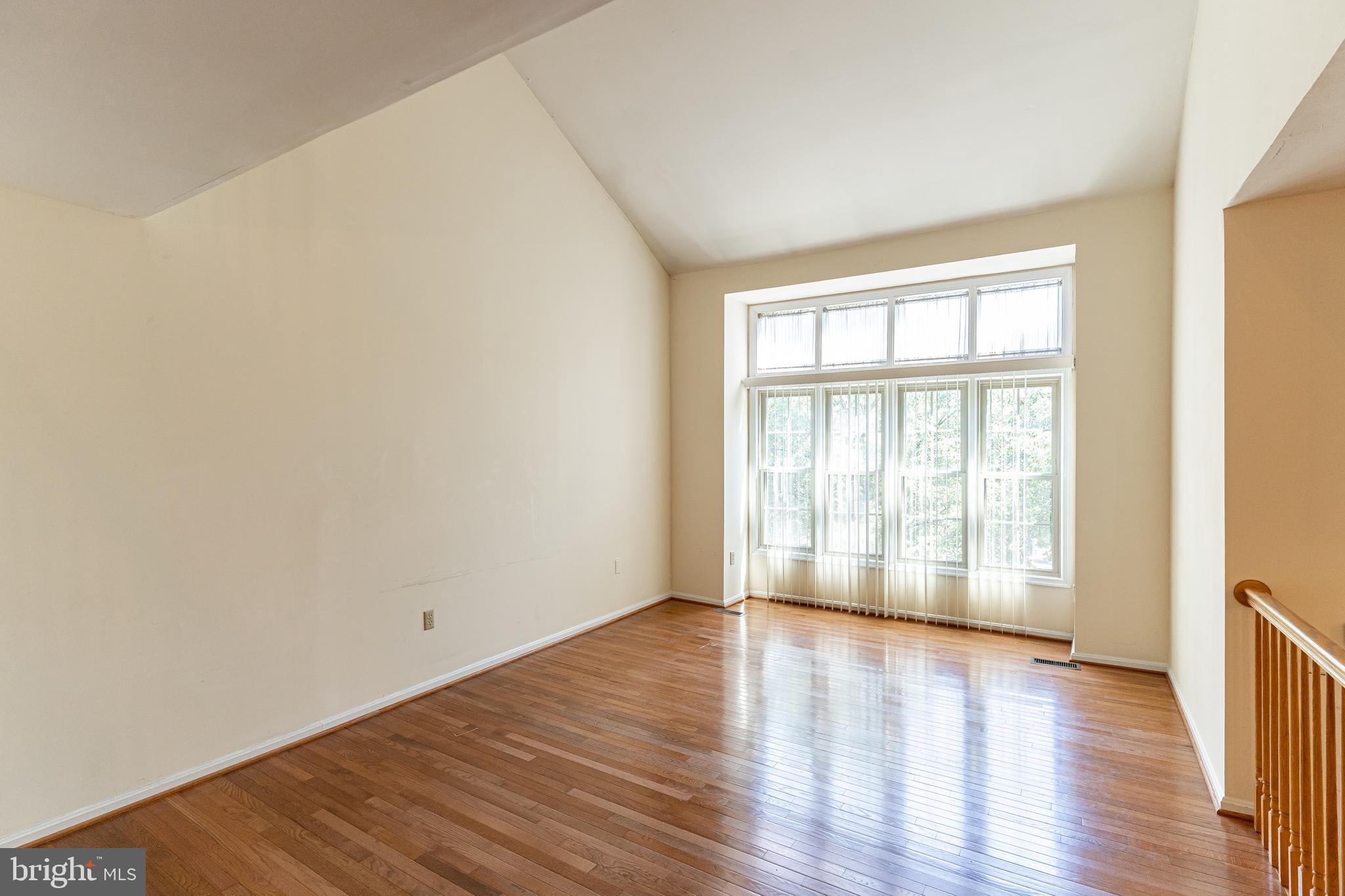 2162 KINGS GARDEN WAY