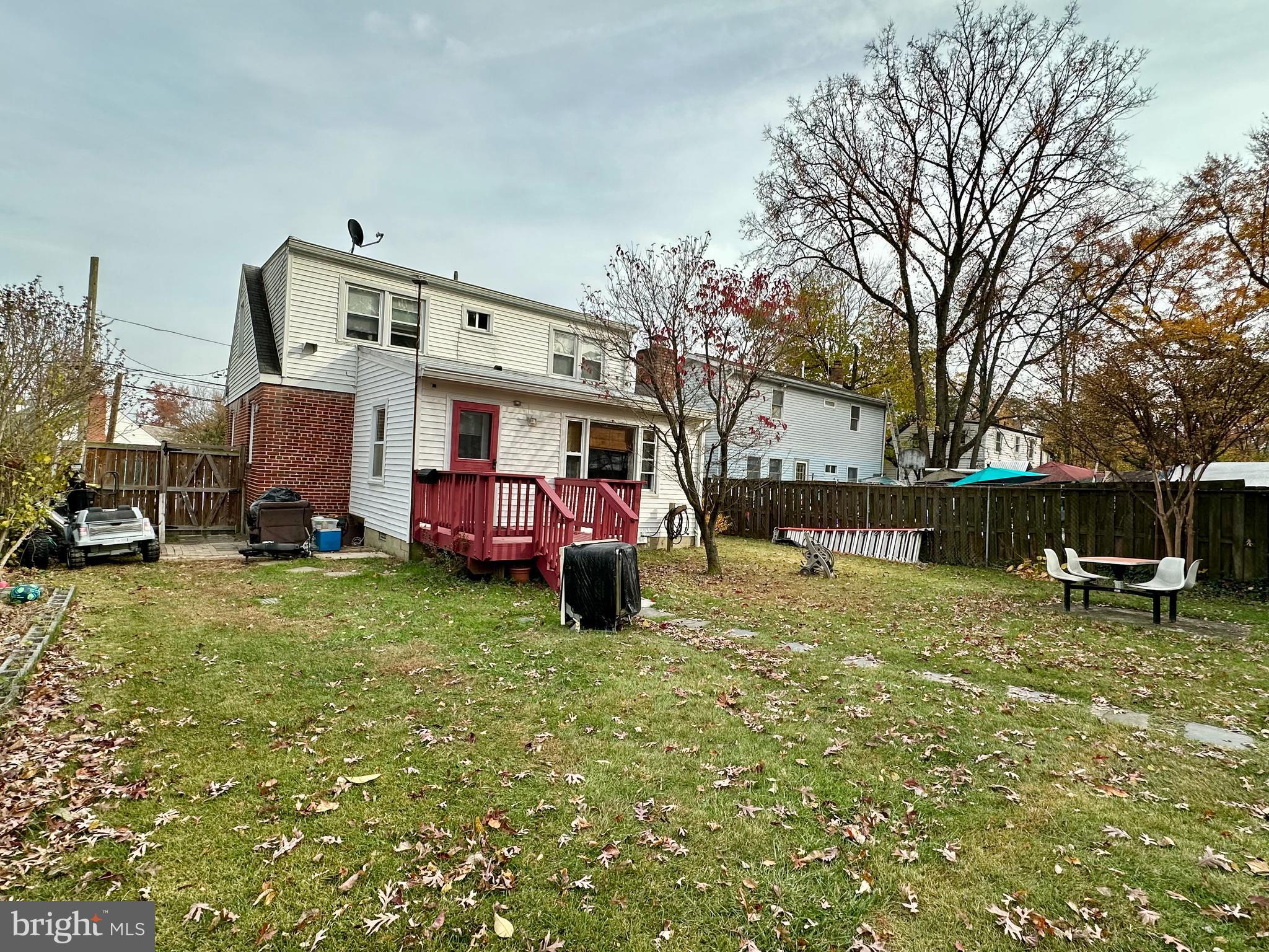 CHEVERLY MANOR - Residential