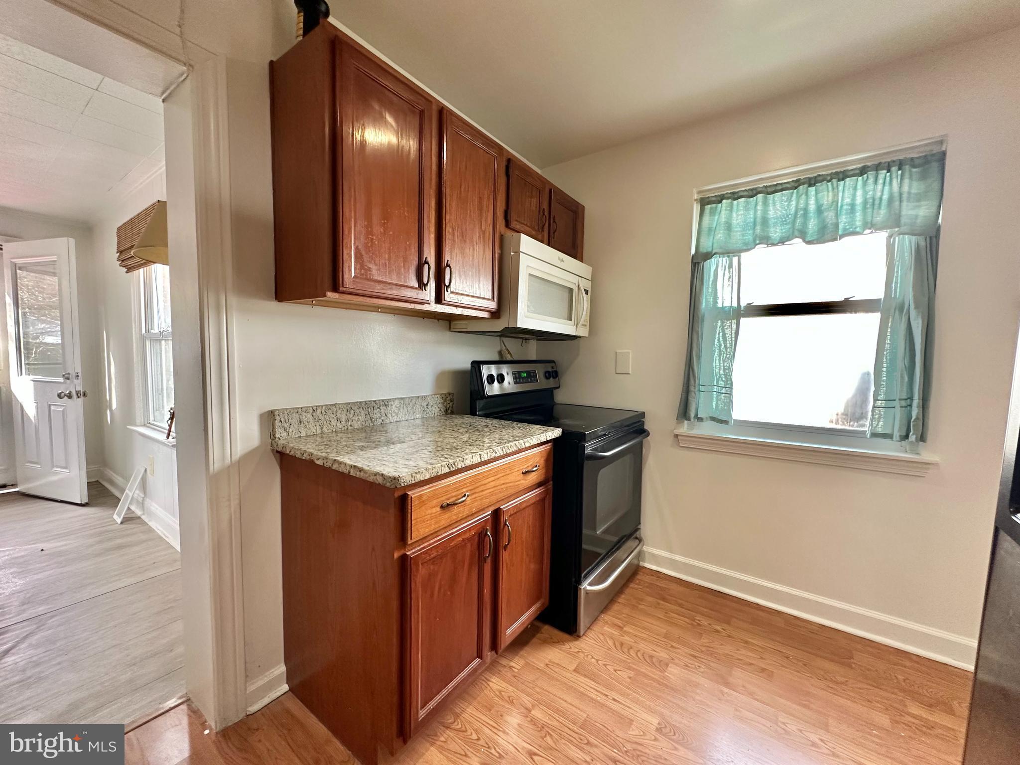 CHEVERLY MANOR - Residential