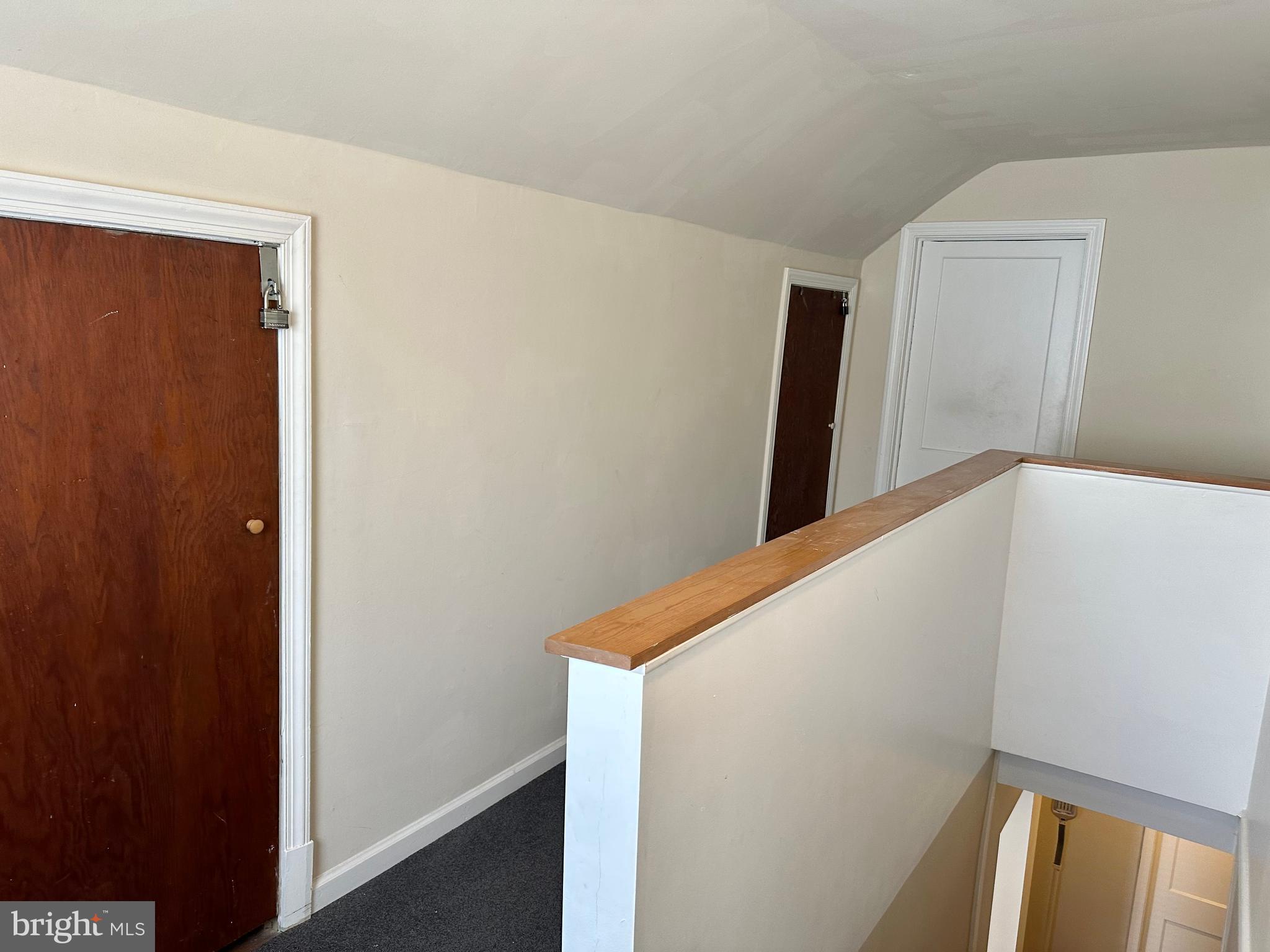 CHEVERLY MANOR - Residential