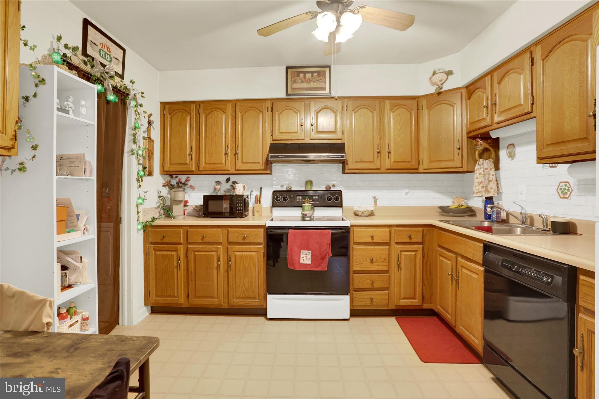 THE VILLAS - Residential