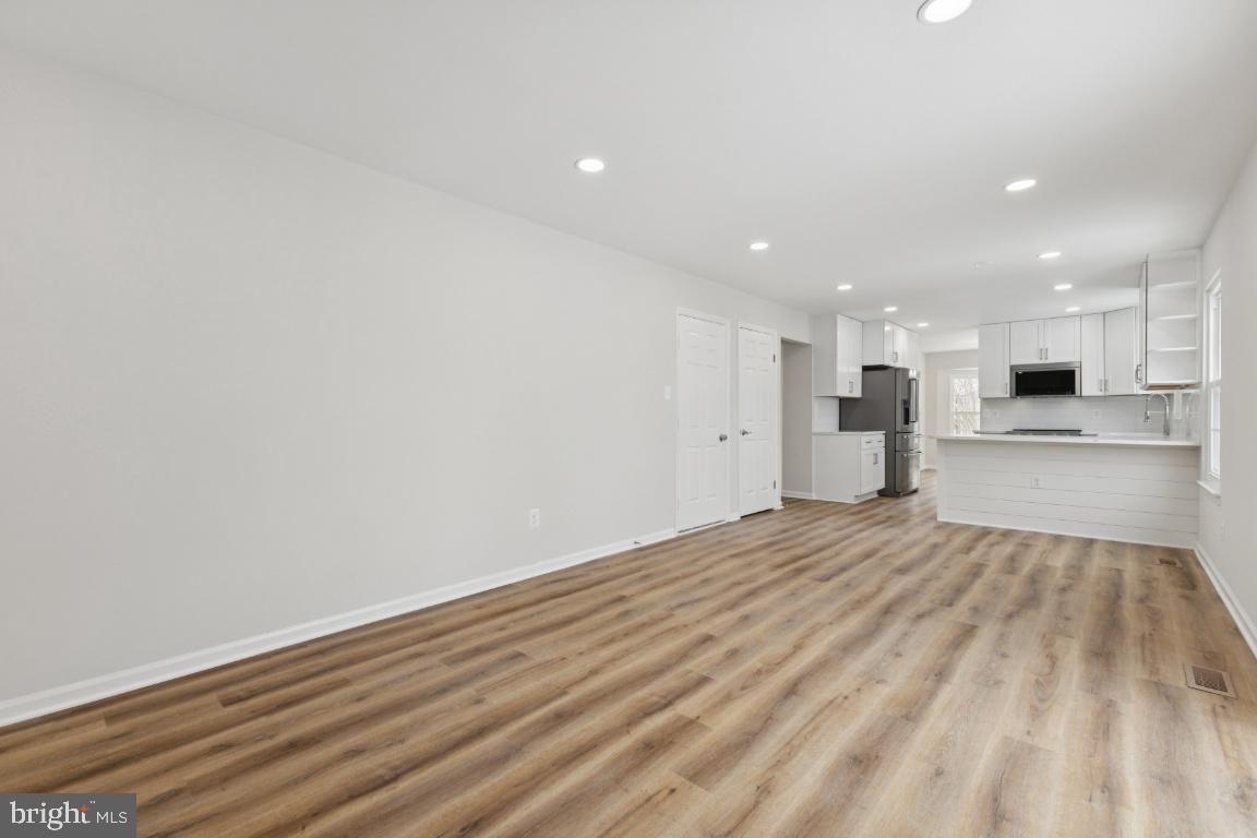 MONTEREY ESTATES - Residential