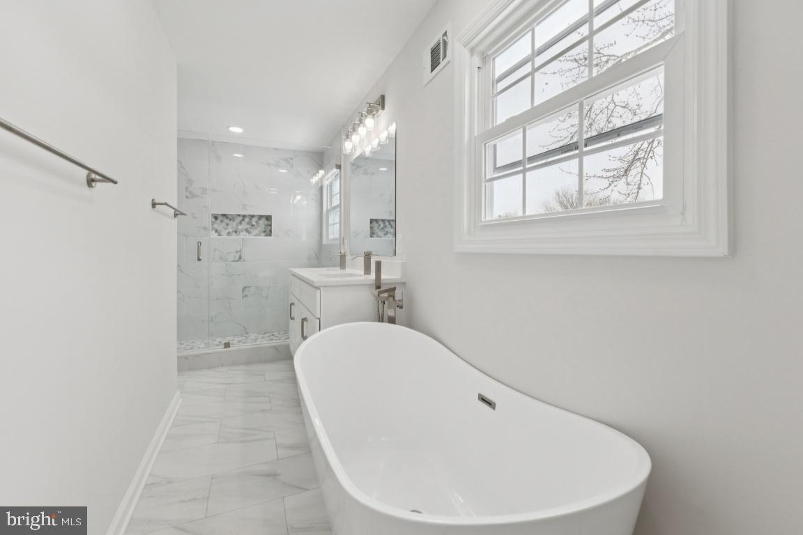 MONTEREY ESTATES - Residential