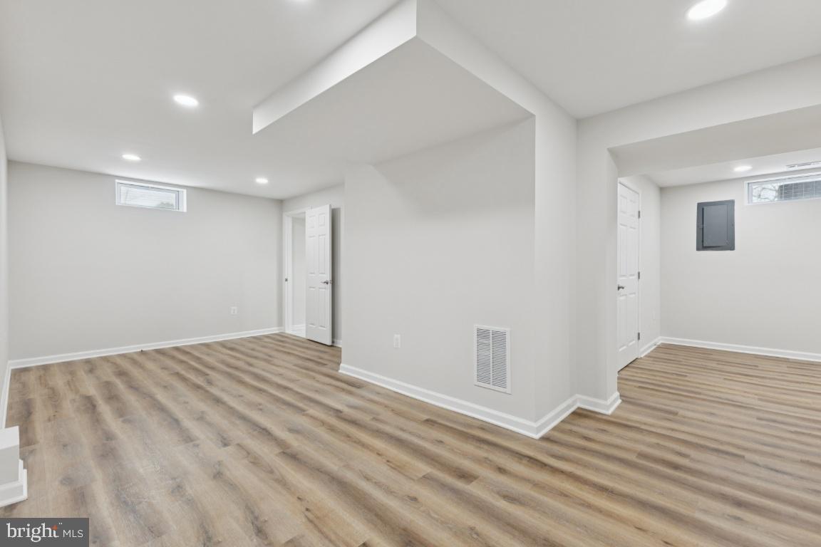 MONTEREY ESTATES - Residential