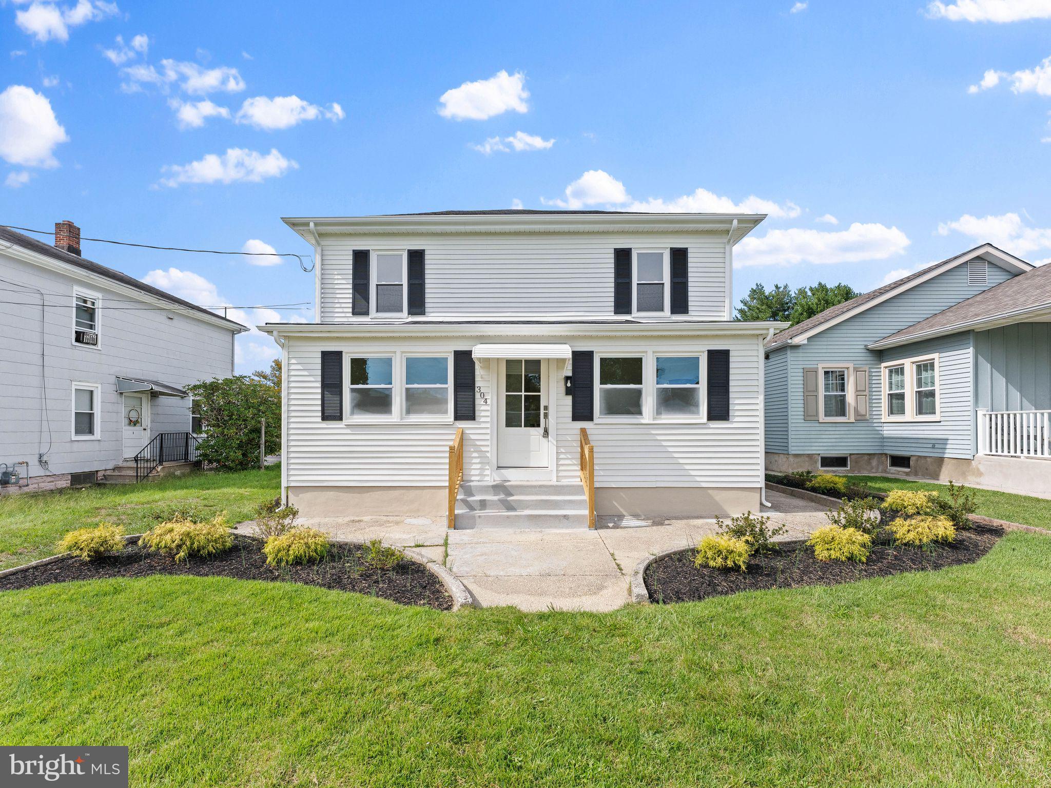 304 W ARBOR AVENUE