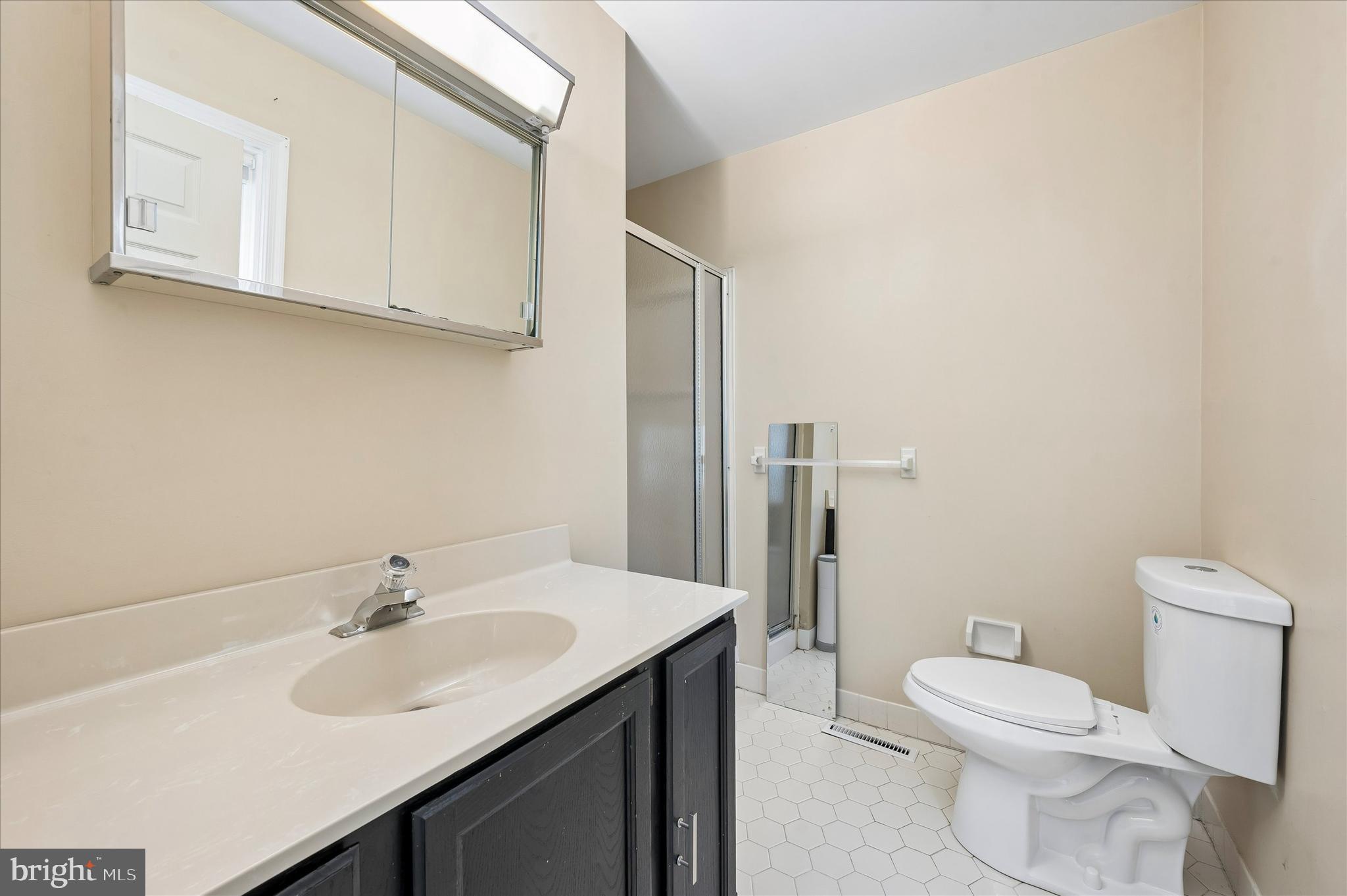 PENNELL PL - Residential