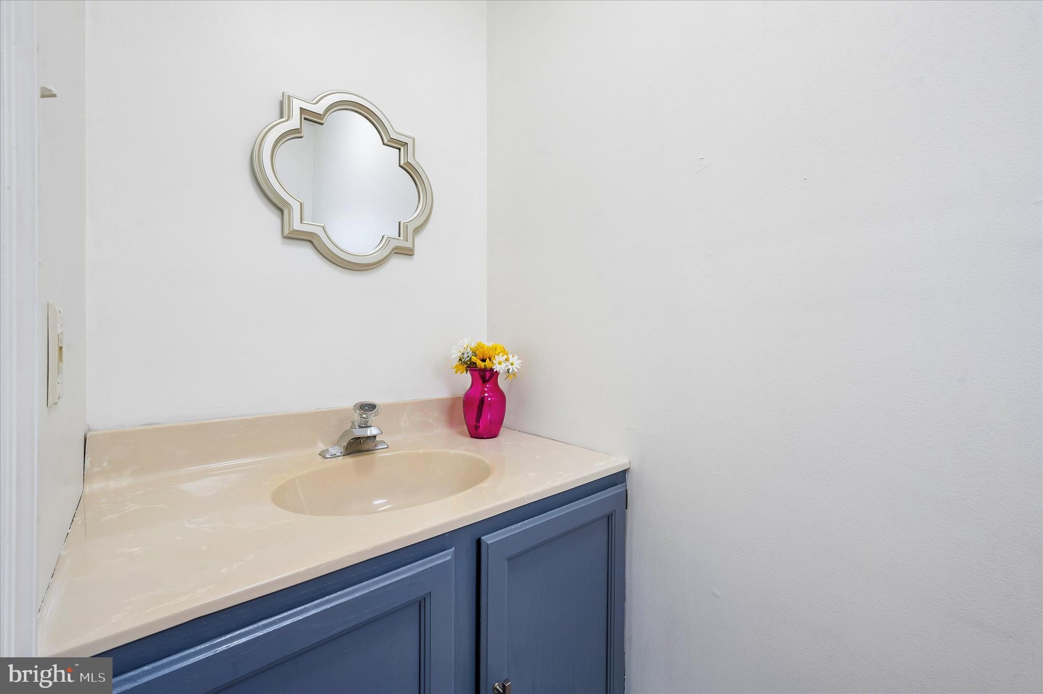 PENNELL PL - Residential