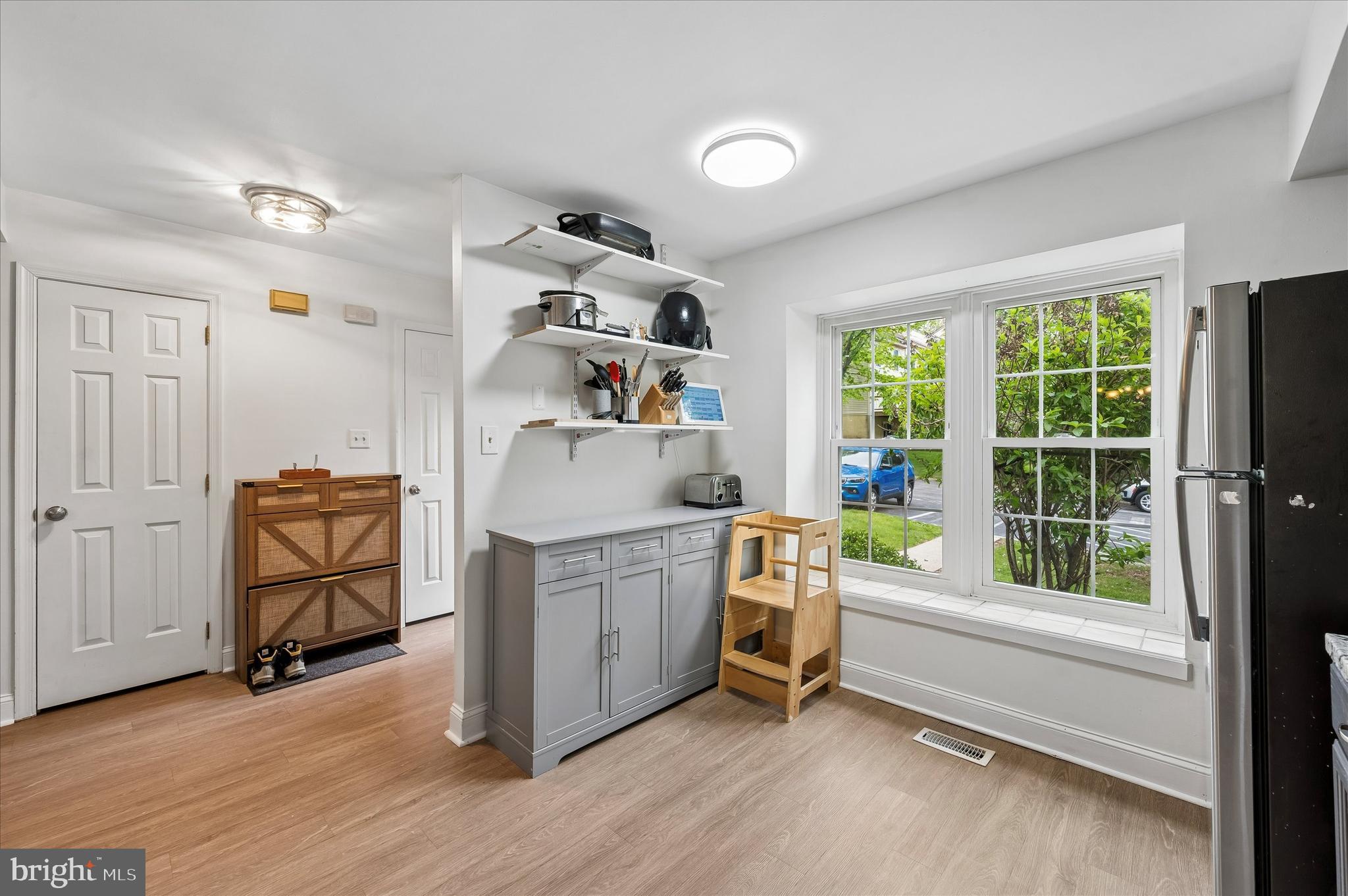 PENNELL PL - Residential