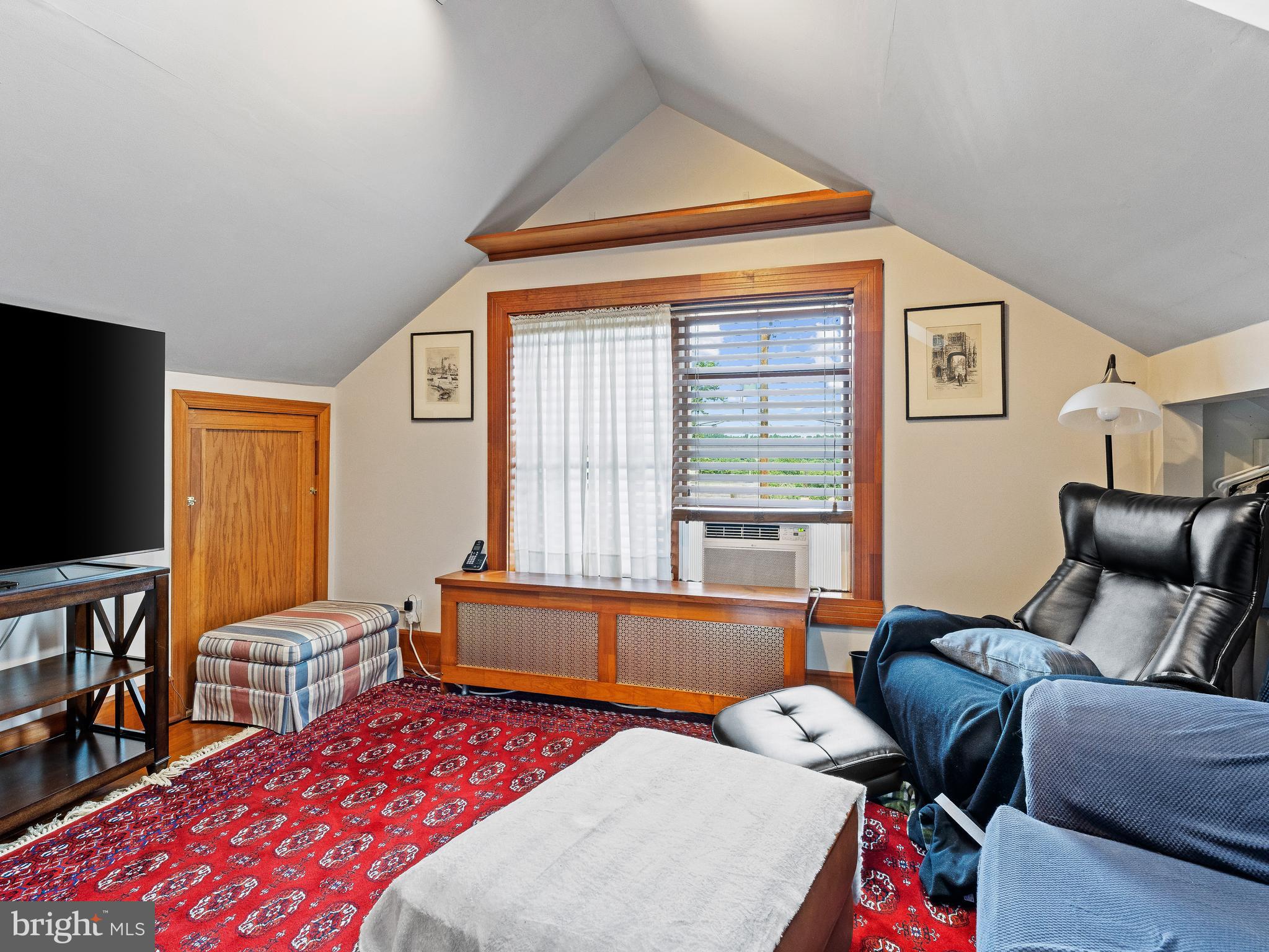 NORWOOD - Residential