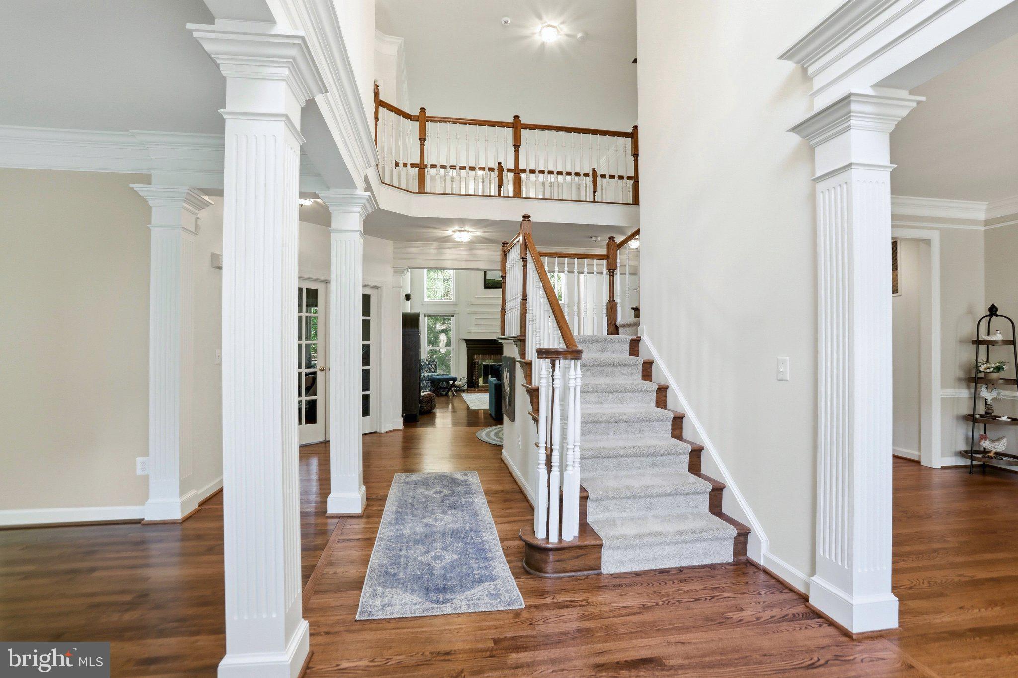 MEADOWBROOK WOODS - Residential