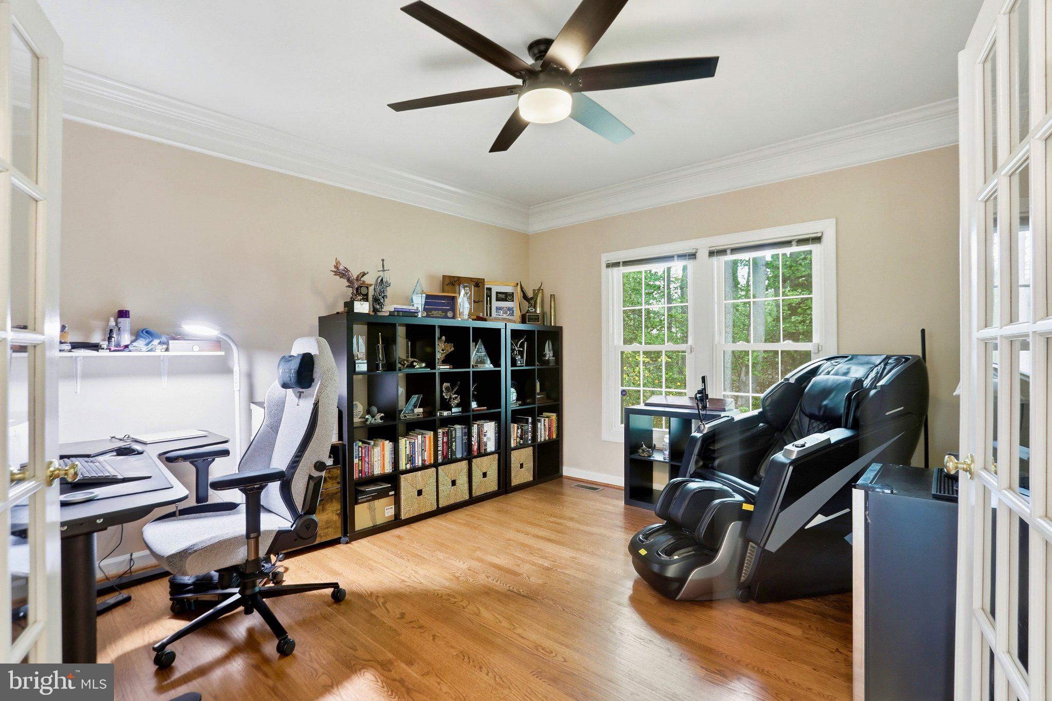 MEADOWBROOK WOODS - Residential