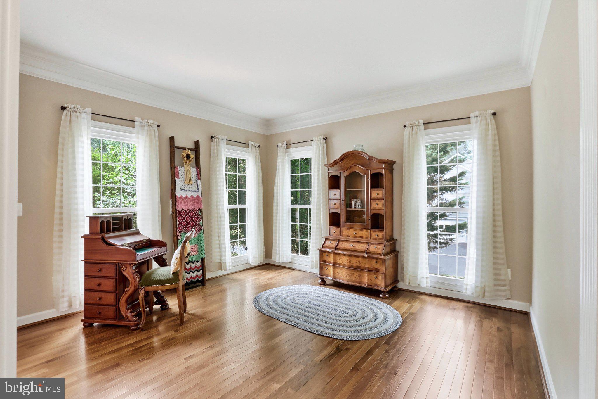 MEADOWBROOK WOODS - Residential