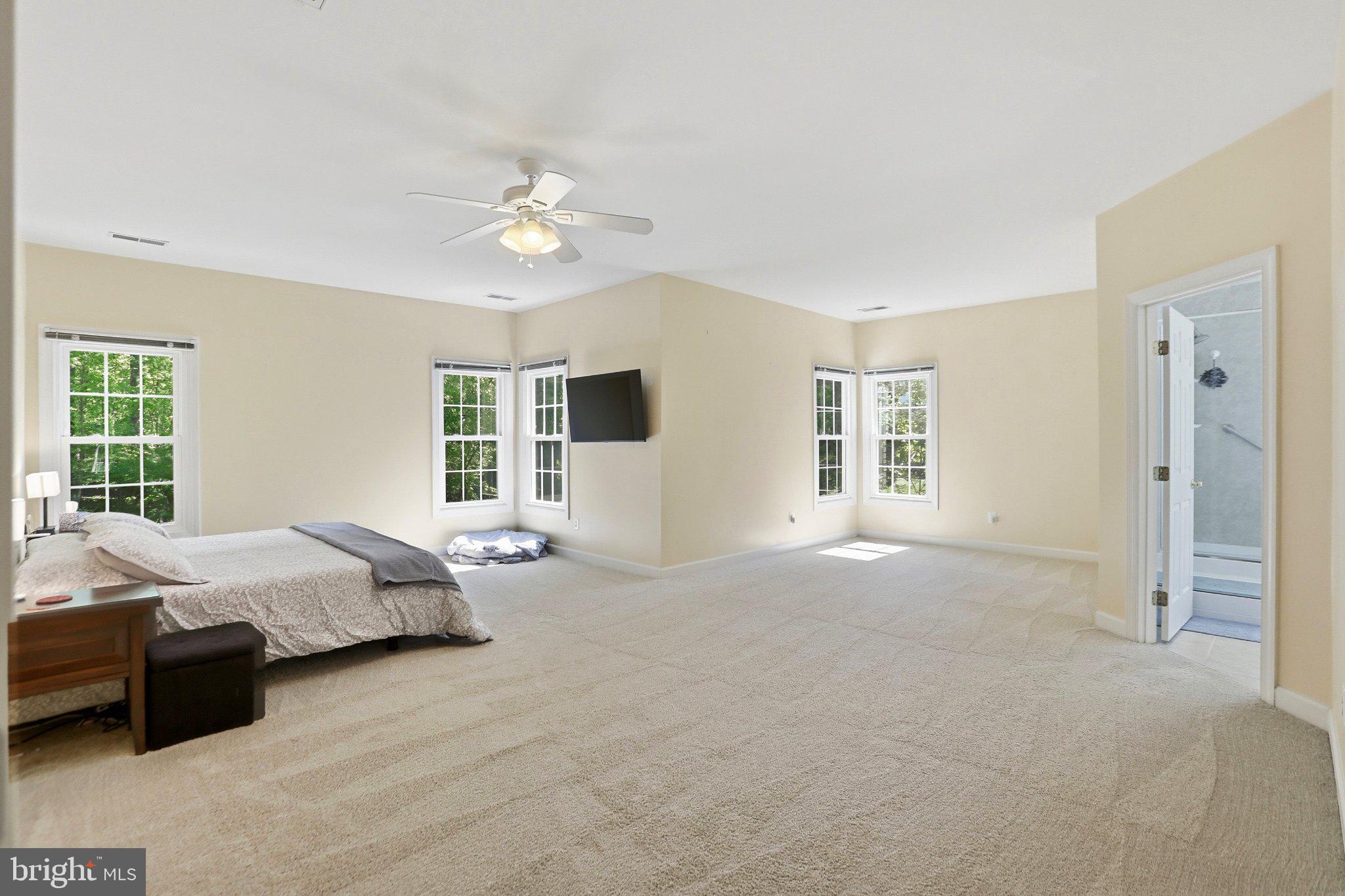 MEADOWBROOK WOODS - Residential