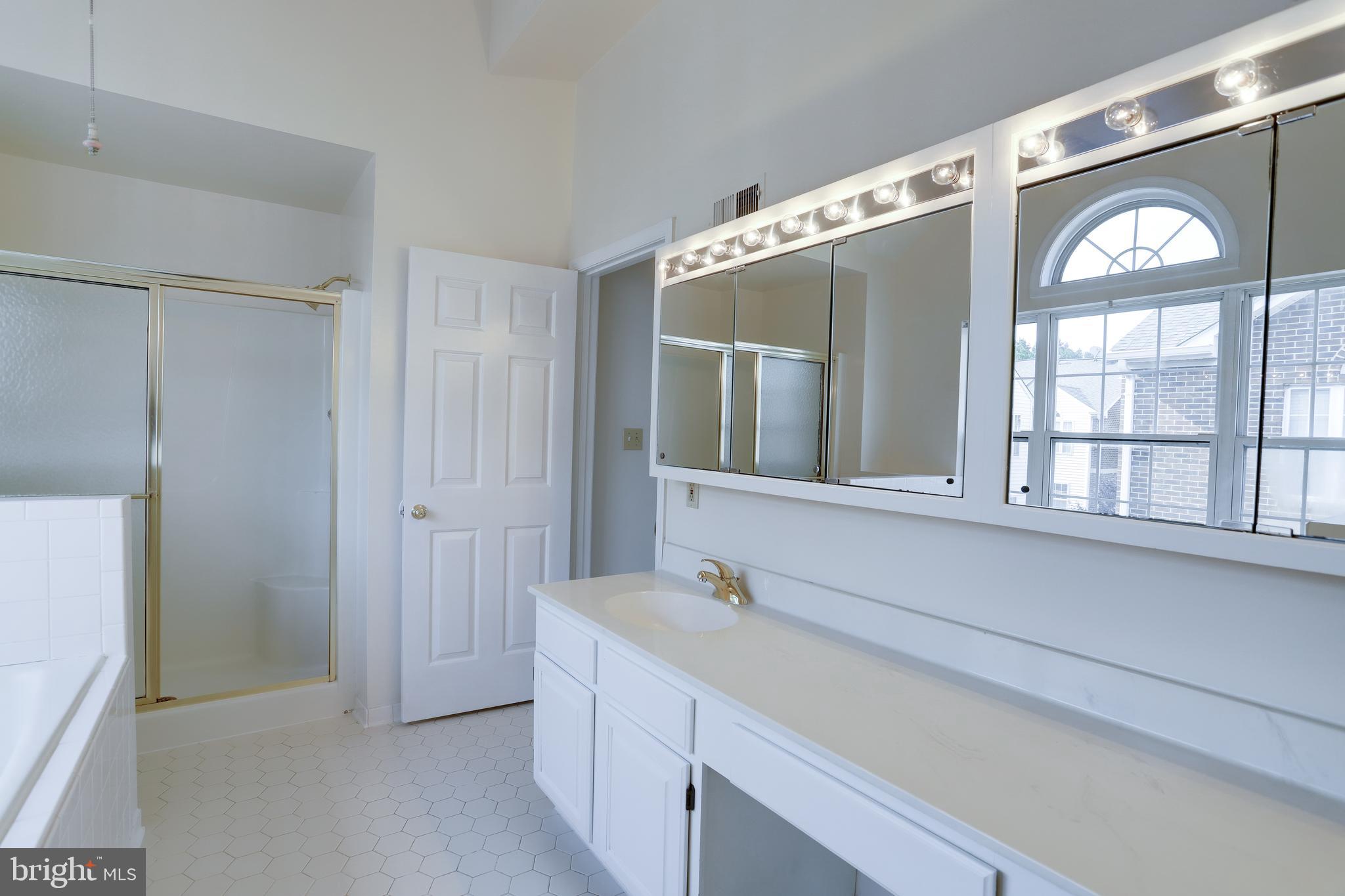 ARLINGTON RIDGE TERRACE - Residential Lease