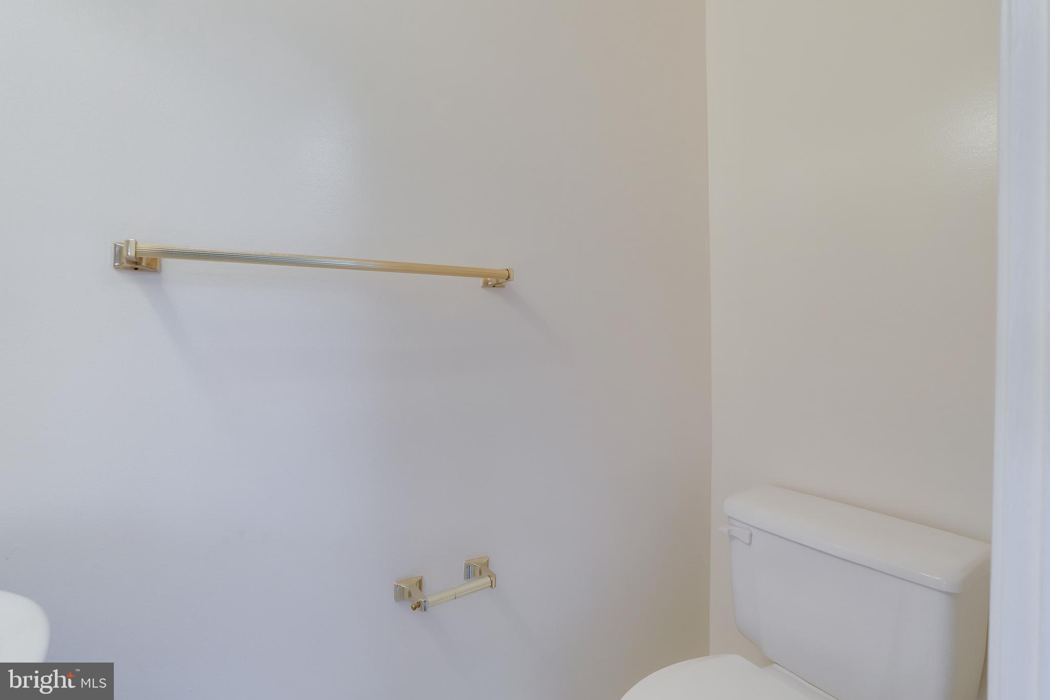 ARLINGTON RIDGE TERRACE - Residential Lease