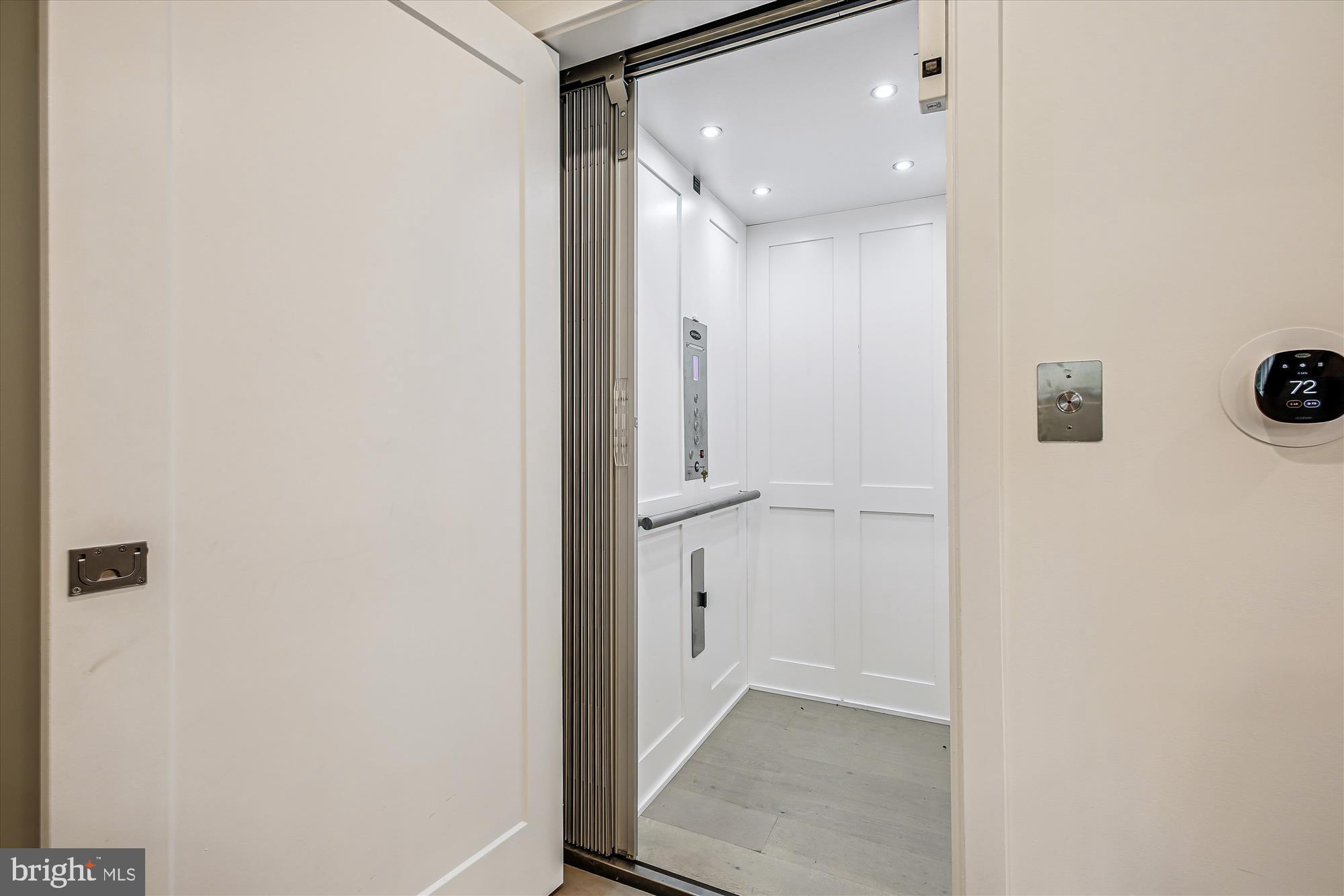 UNION PARK AT MCLEAN - Residential