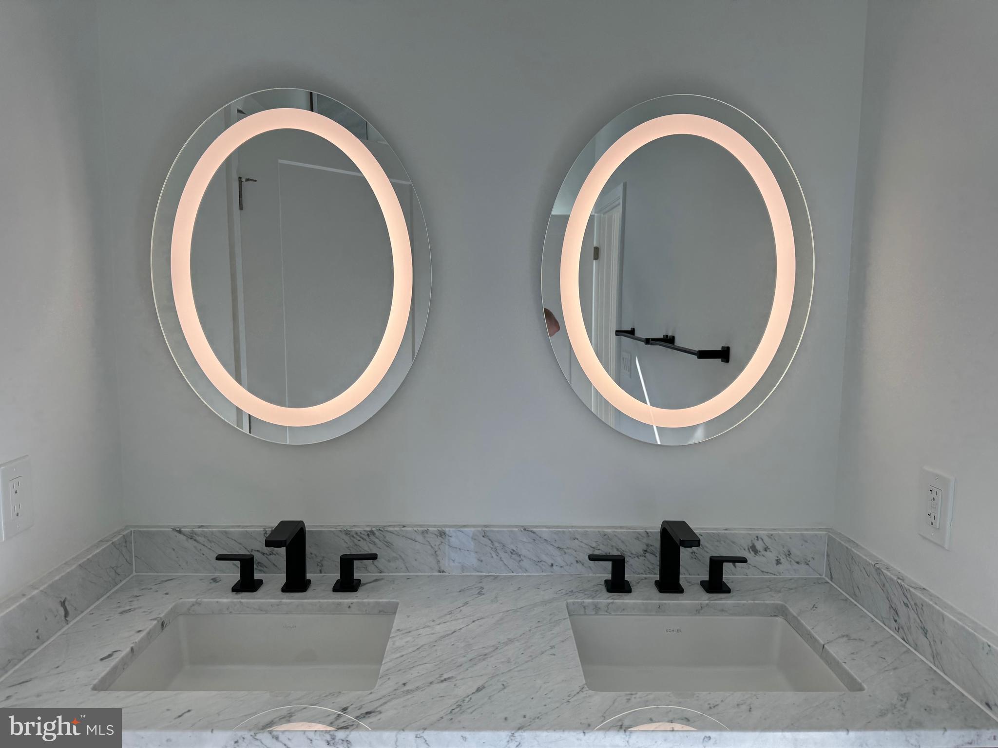 UNION PARK AT MCLEAN - Residential