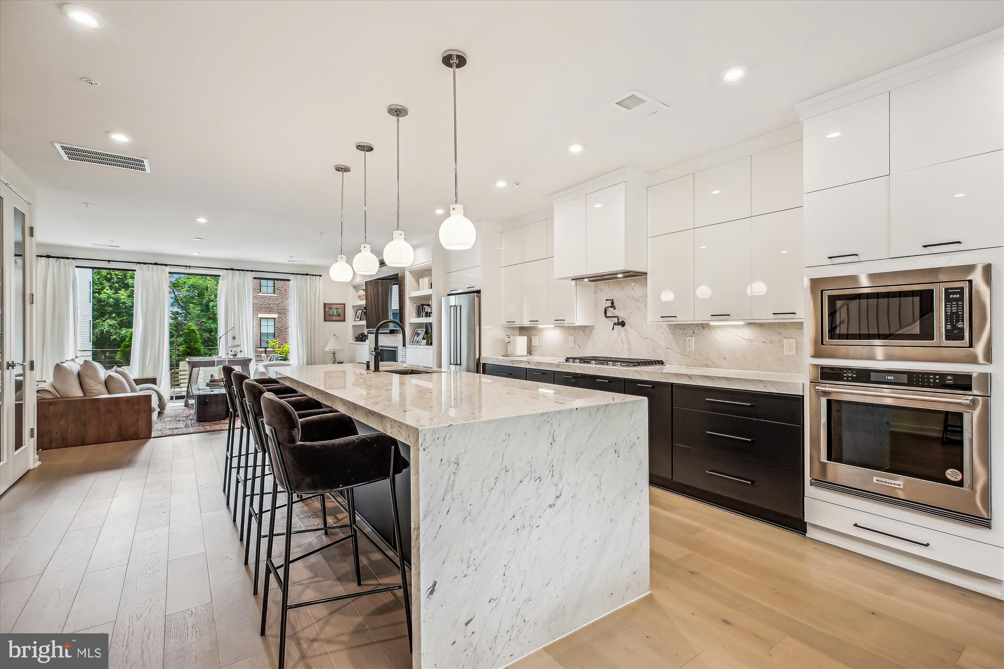 UNION PARK AT MCLEAN - Residential